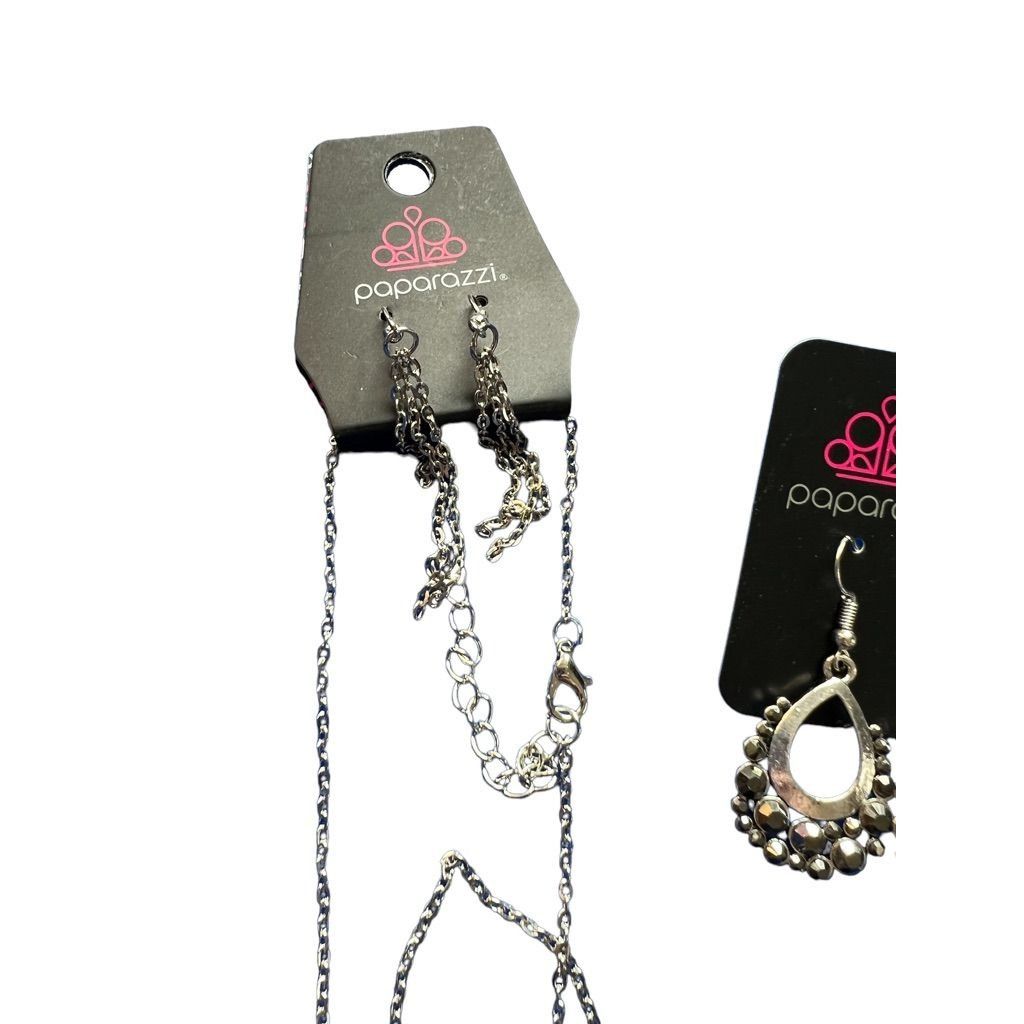 Other Lot of 8 Paparazzi Items Bracelet Necklace Earrings NWT Size ONE SIZE - 5 Thumbnail