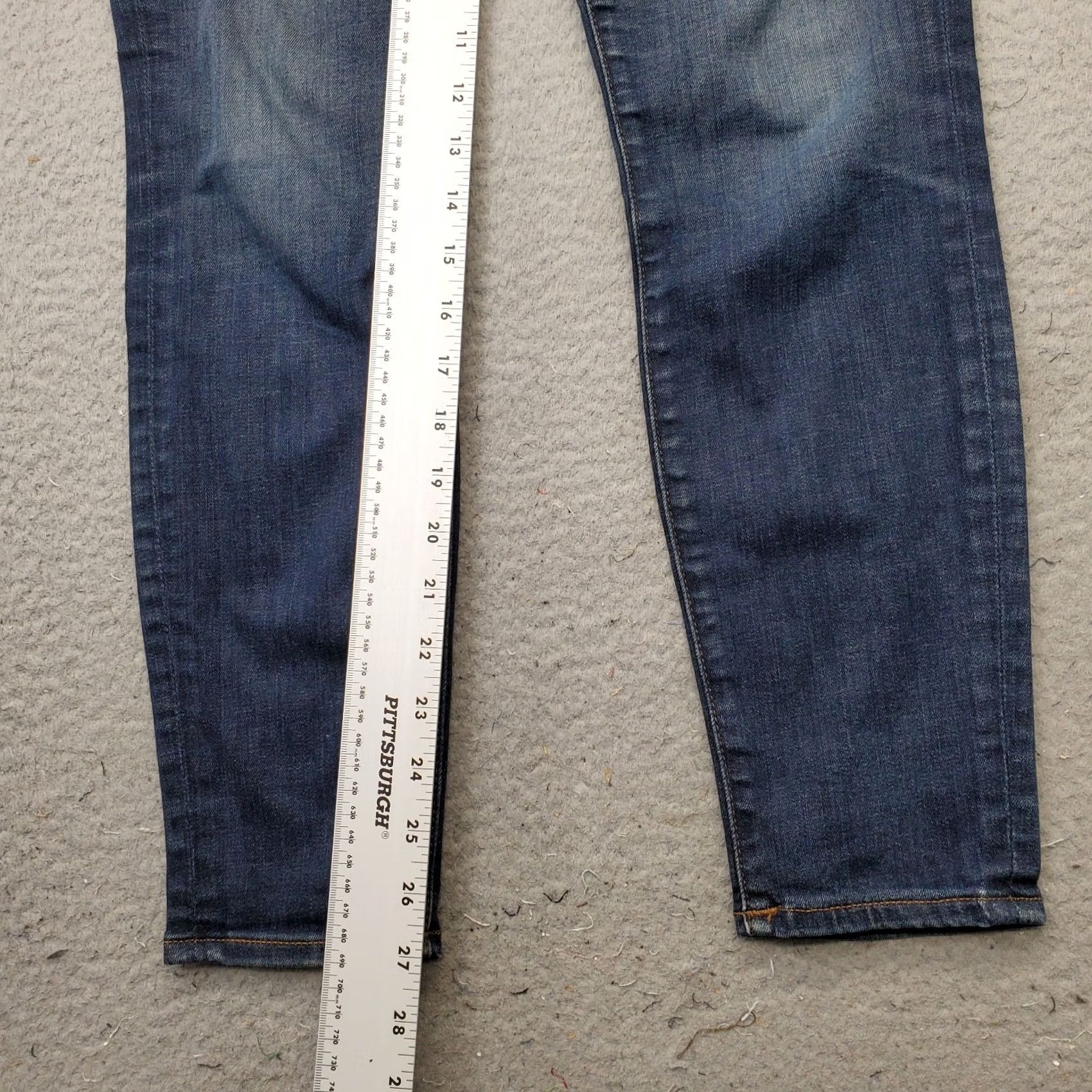 J.Crew J.Crew Toothpick Jeans Womens 27 Blue Denim Faded Whiskered Stretch Skinny Leg Jeans Womens Size 27 Blue Denim Preppy Size 27" / US 4 / IT 40 - 4 Thumbnail