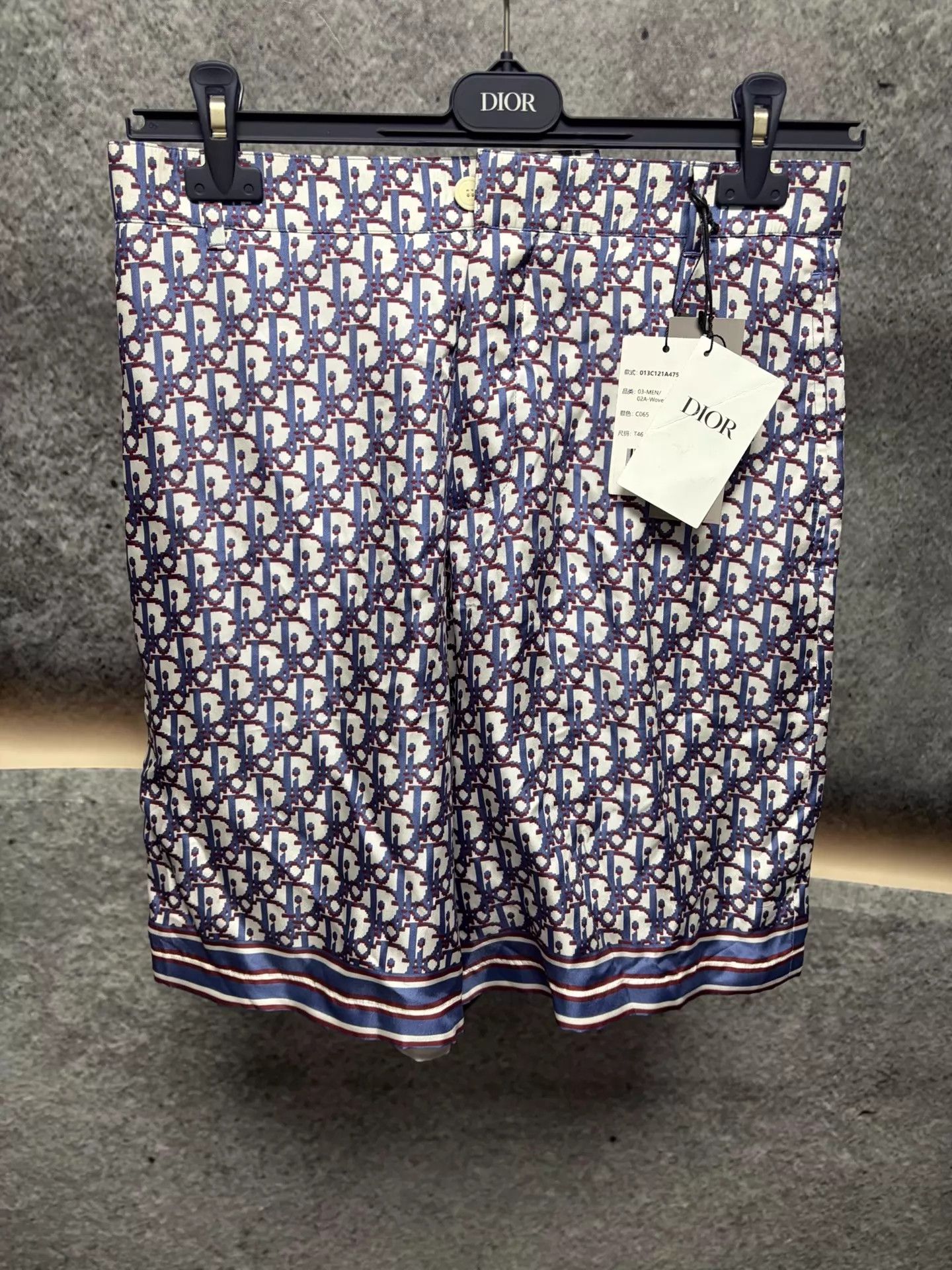 Dior Dior men's silk shorts 46 Italy Size US 30 / EU 46 - 1 Thumbnail