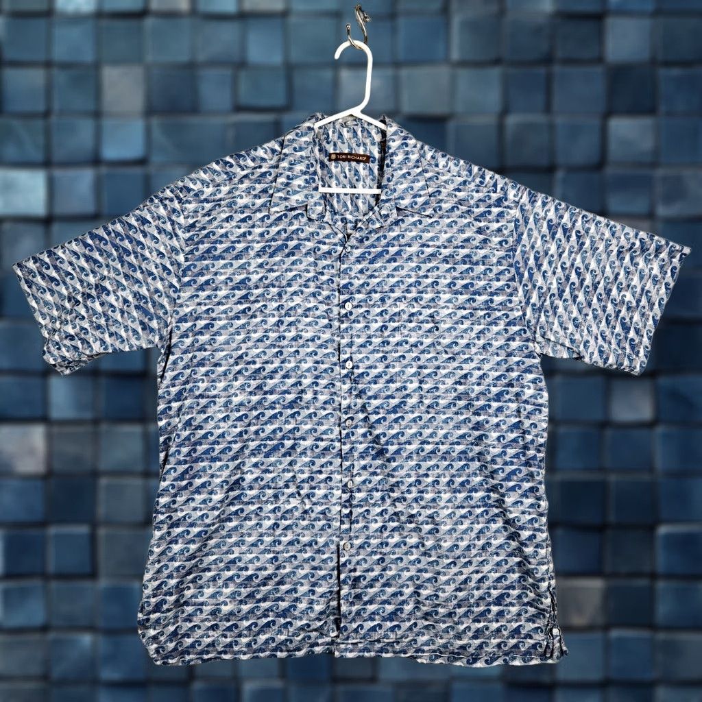 Tori Richard Tori Richard Blue Cotton Button-Up Shirt Short Sleeve L Mens Size L Collar-Down Pattern Solid Size US L / EU 52-54 / 3 - 1 Thumbnail