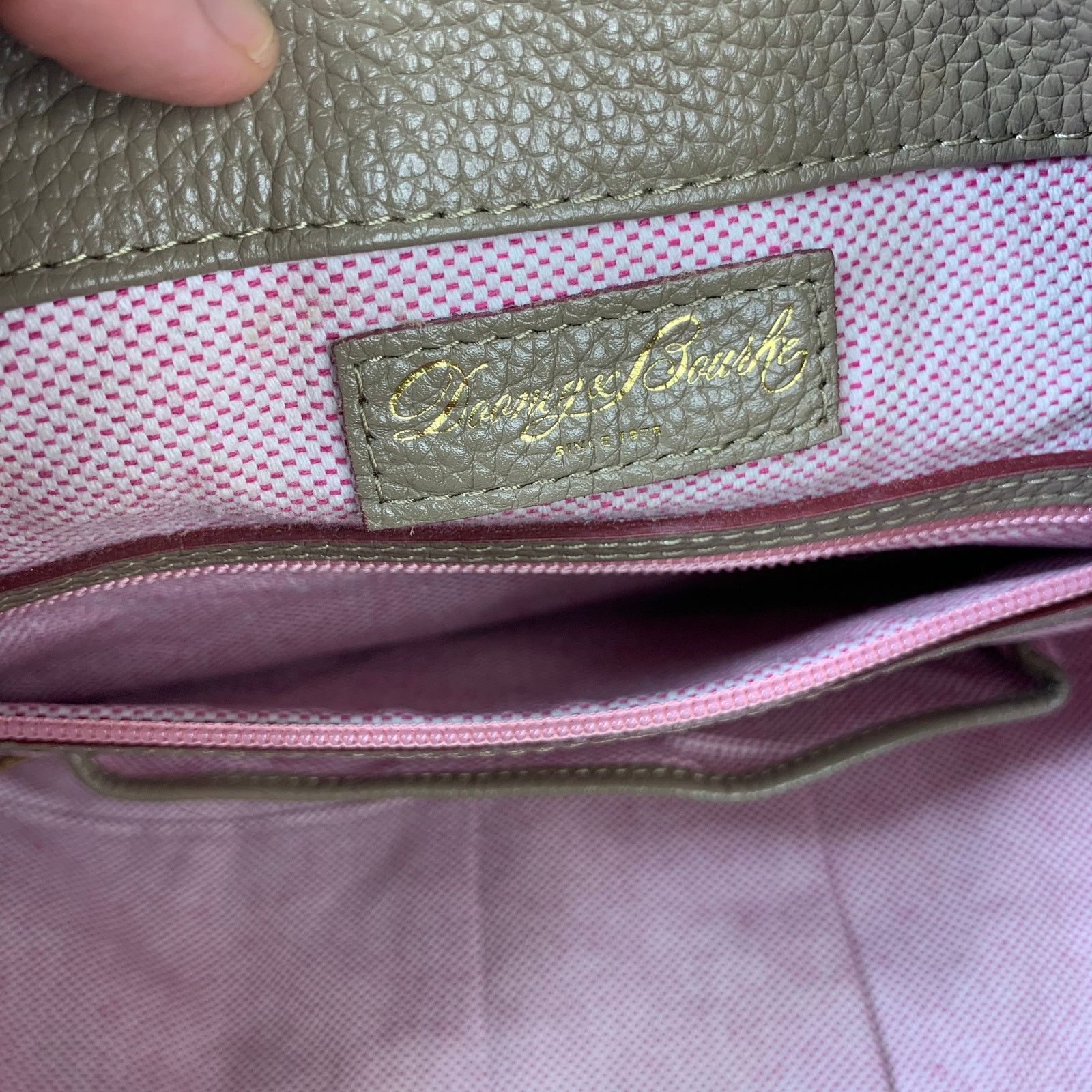 Dooney & Bourke Dooney & Bourke Samba Logo Lock Sac Handbags Size ONE SIZE - 12 Thumbnail