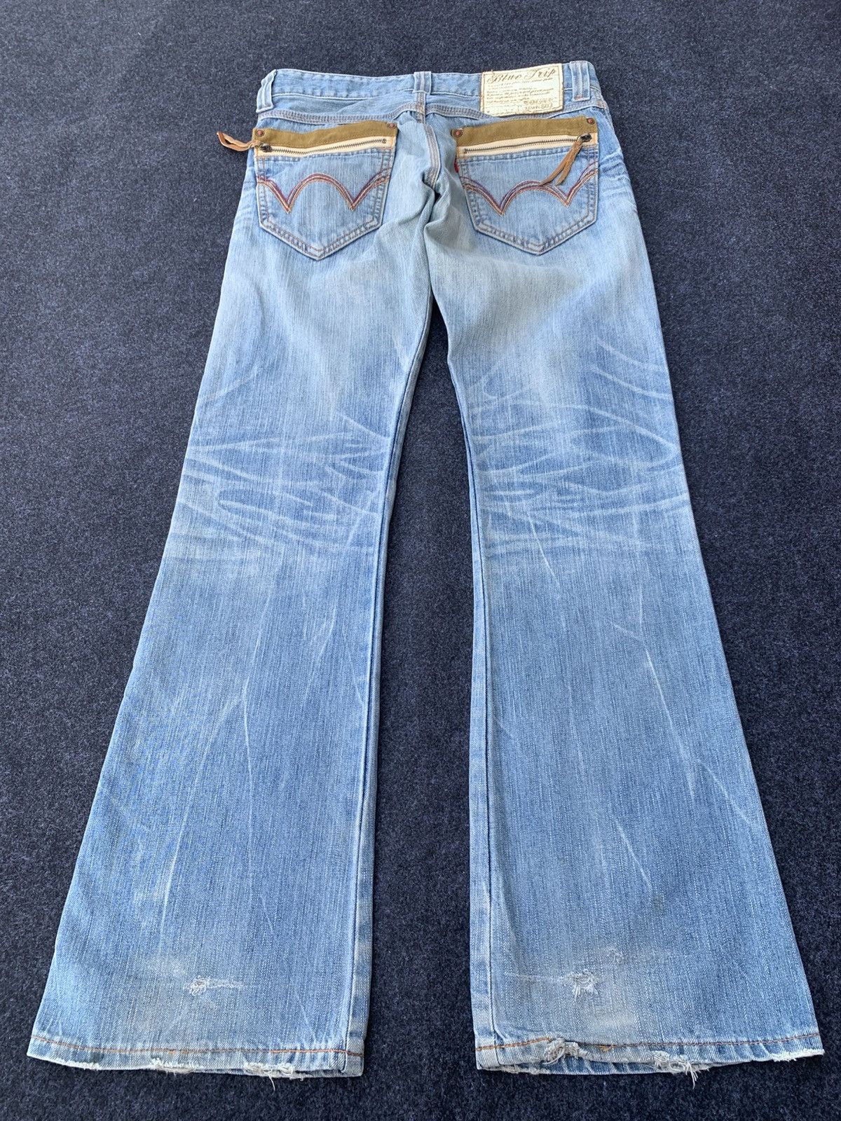 Edwin FLARE EDWIN BLUE TRIP NATIVE STYLE & JAPAN MARKET. (32) Size US 32 / EU 48 - 1 Thumbnail