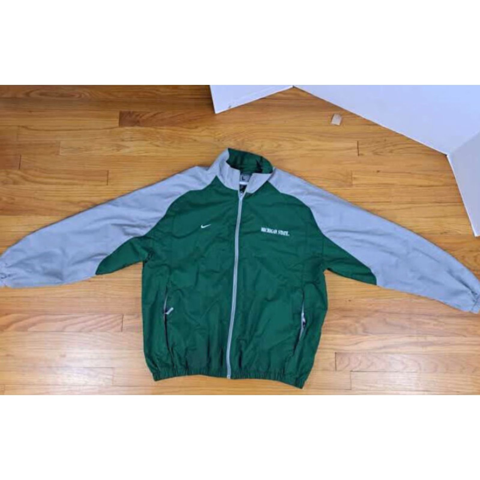 Nike Nike Michigan State Spartans Full Zip Track Jacket L Men Multicolor Regular Size US L / EU 52-54 / 3 - 3 Thumbnail