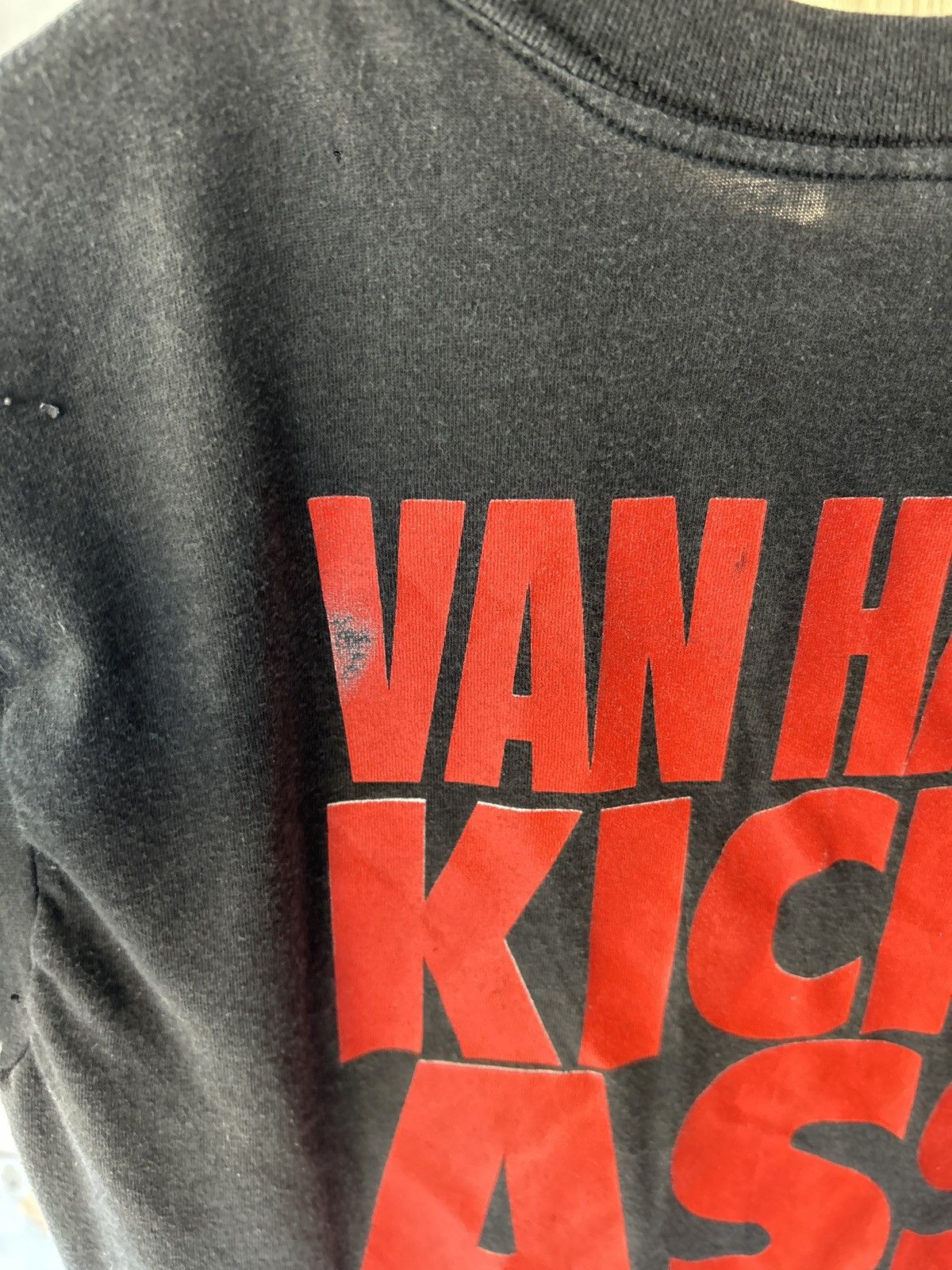 Vintage REAL 1989 VINTAGE VAN HALEN TEE Size US L / EU 52-54 / 3 - 4 Thumbnail
