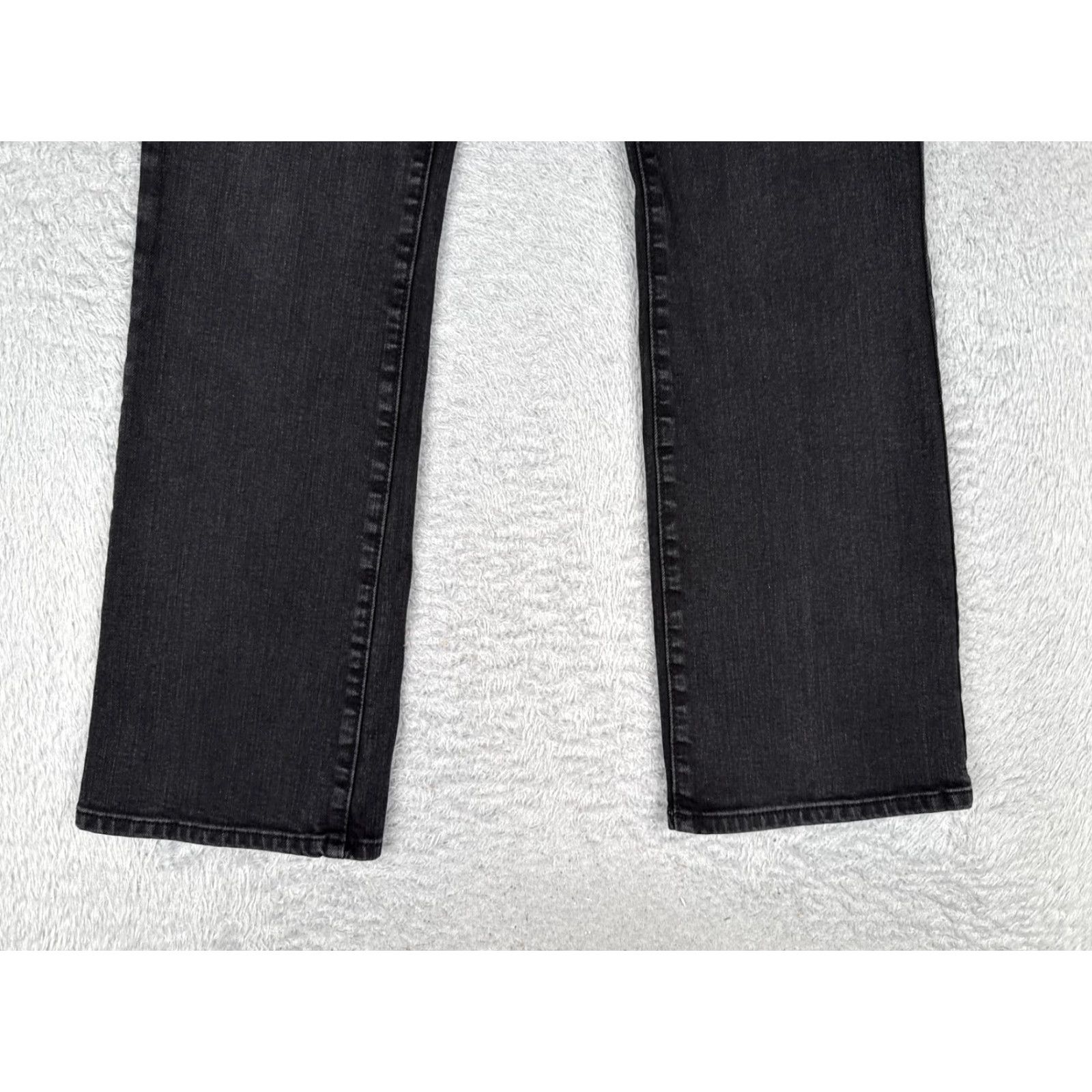Old Navy Old Navy Jeans Womens 8 Bootcut Kicker Black Charcoal Mid Rise Stretch 31x30 Size 30" / US 8 / IT 44 - 2 Thumbnail