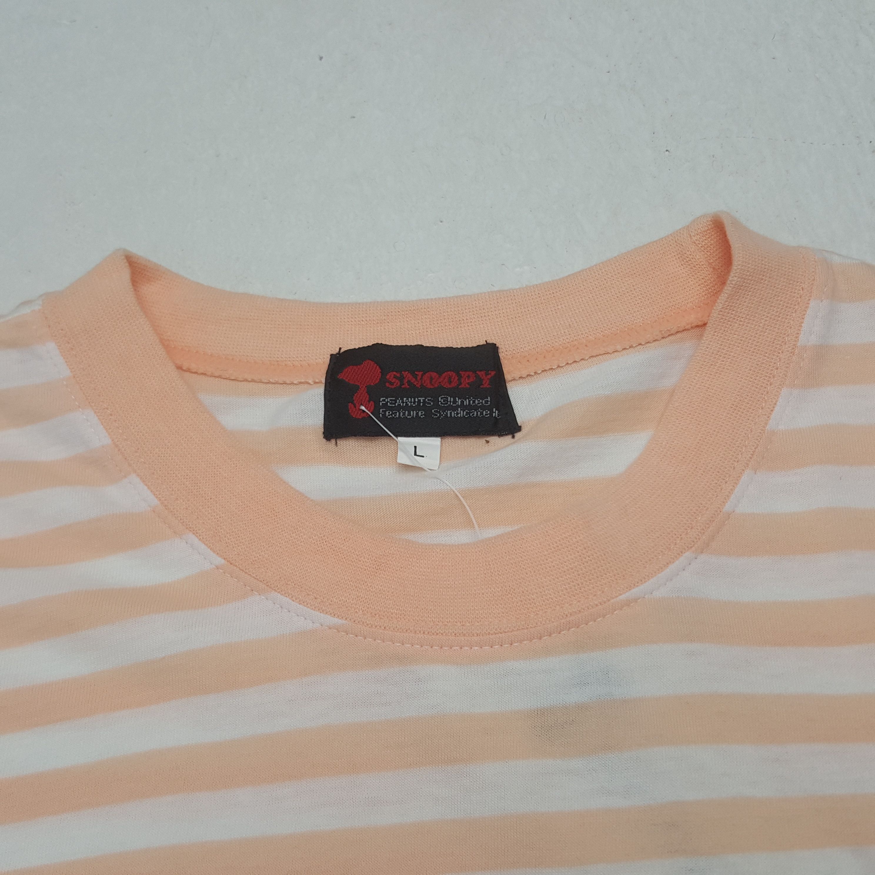 Japanese Brand Vintage Snoopy Striped Tshirt Size US L / EU 52-54 / 3 - 4 Thumbnail