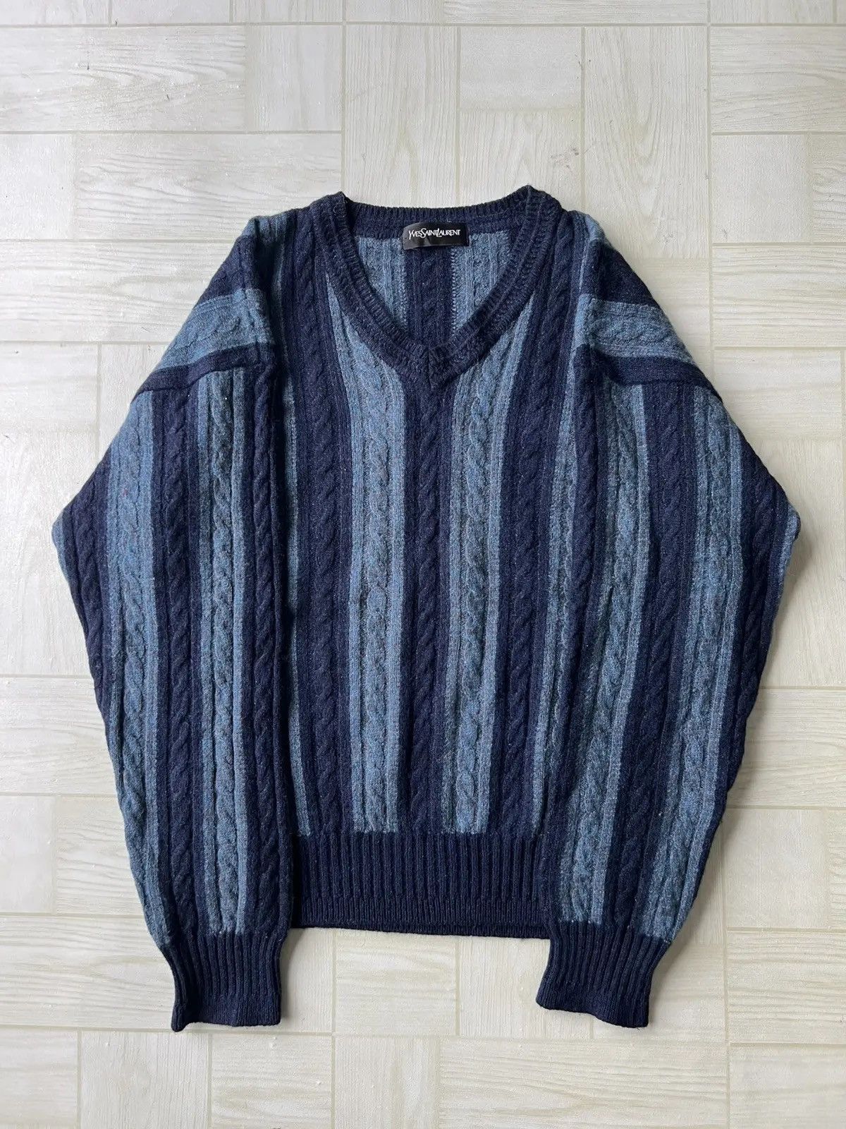 Yves Saint Laurent Vintage 90s Yves Saint Lauren 3D Cable Knitwear Sweater Size US M / EU 48-50 / 2 - 1 Thumbnail