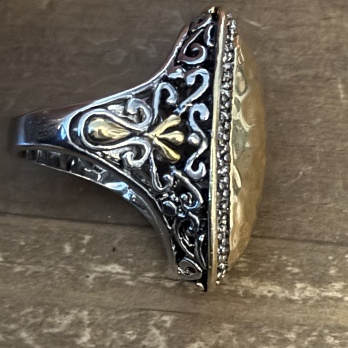 Other Large two tone hammered oval filigree ring Size ONE SIZE - 6 Thumbnail