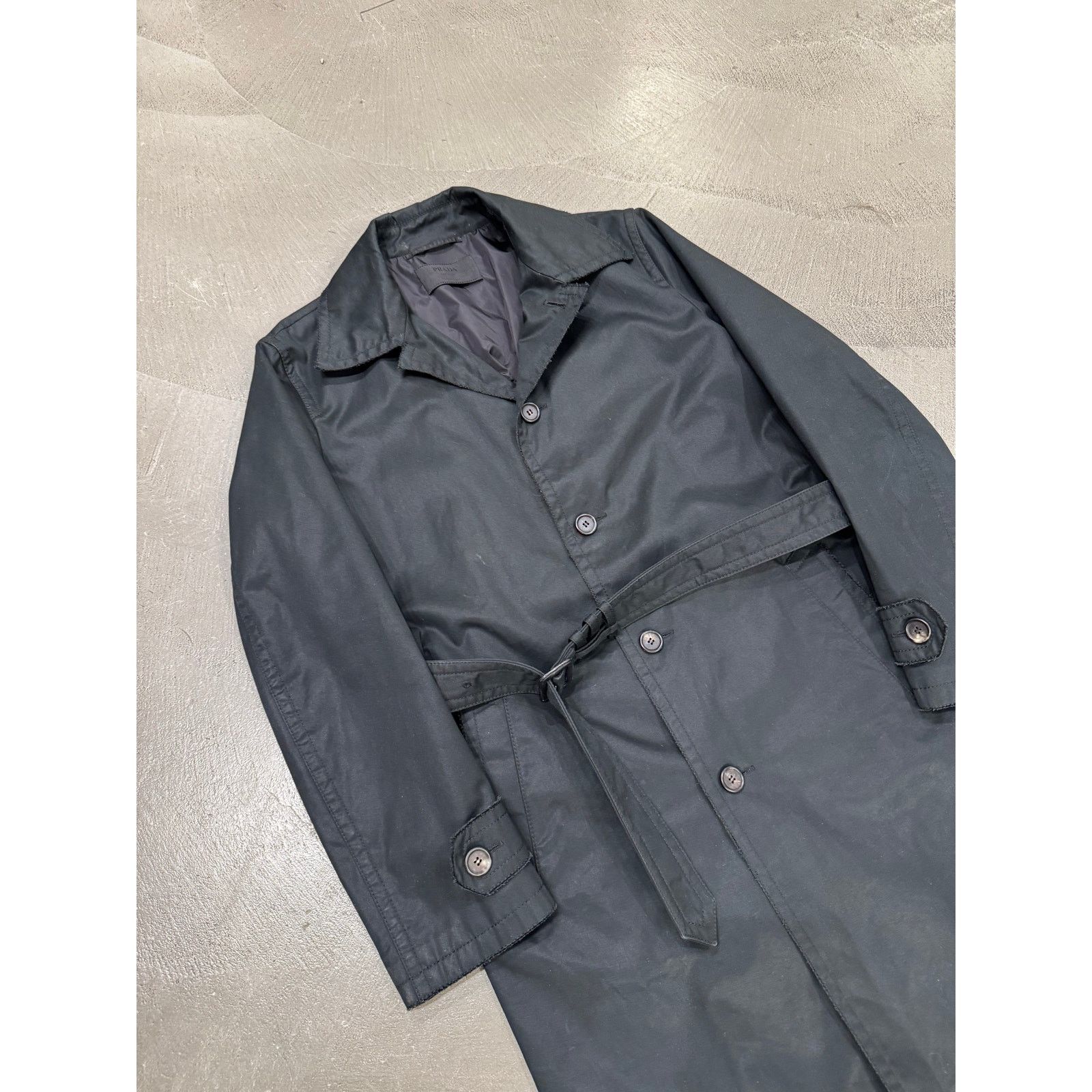 Prada 2010s Prada heavy cotton trench coat Size US M / EU 48-50 / 2 - 3 Thumbnail