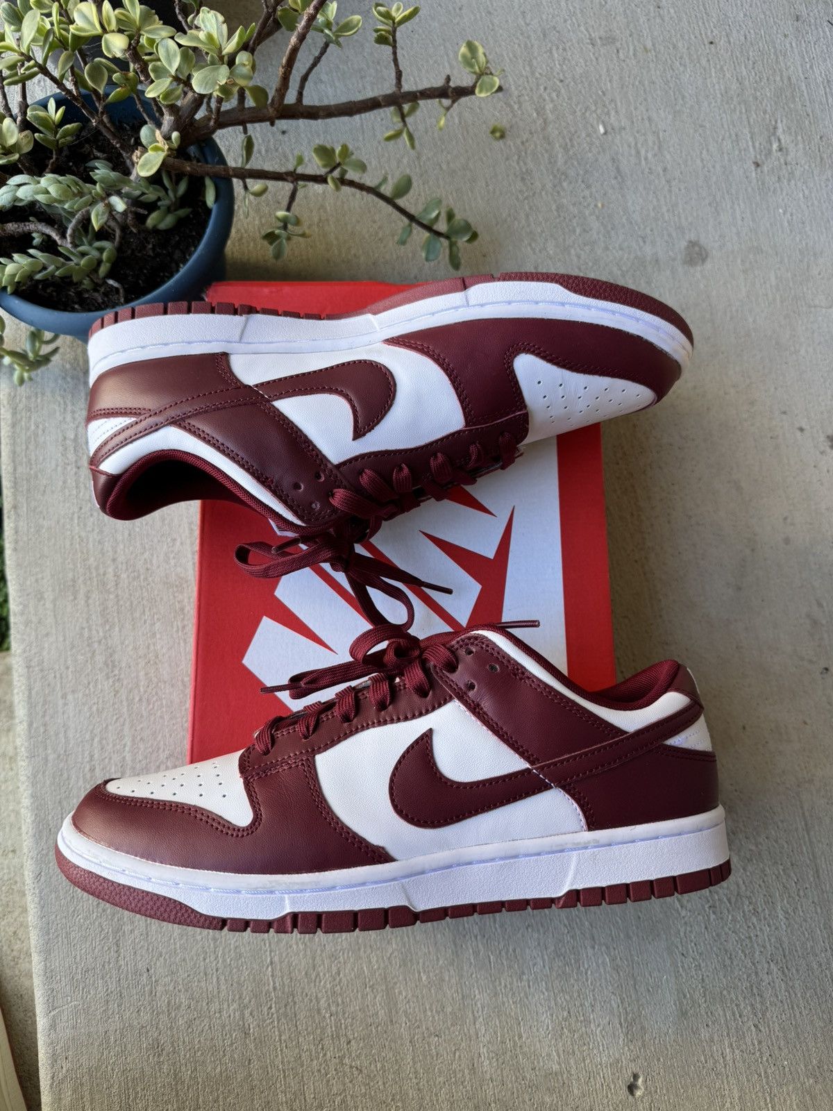Nike Nike Dunk Low “Team Red” Size US 11 / EU 44 - 2 Thumbnail