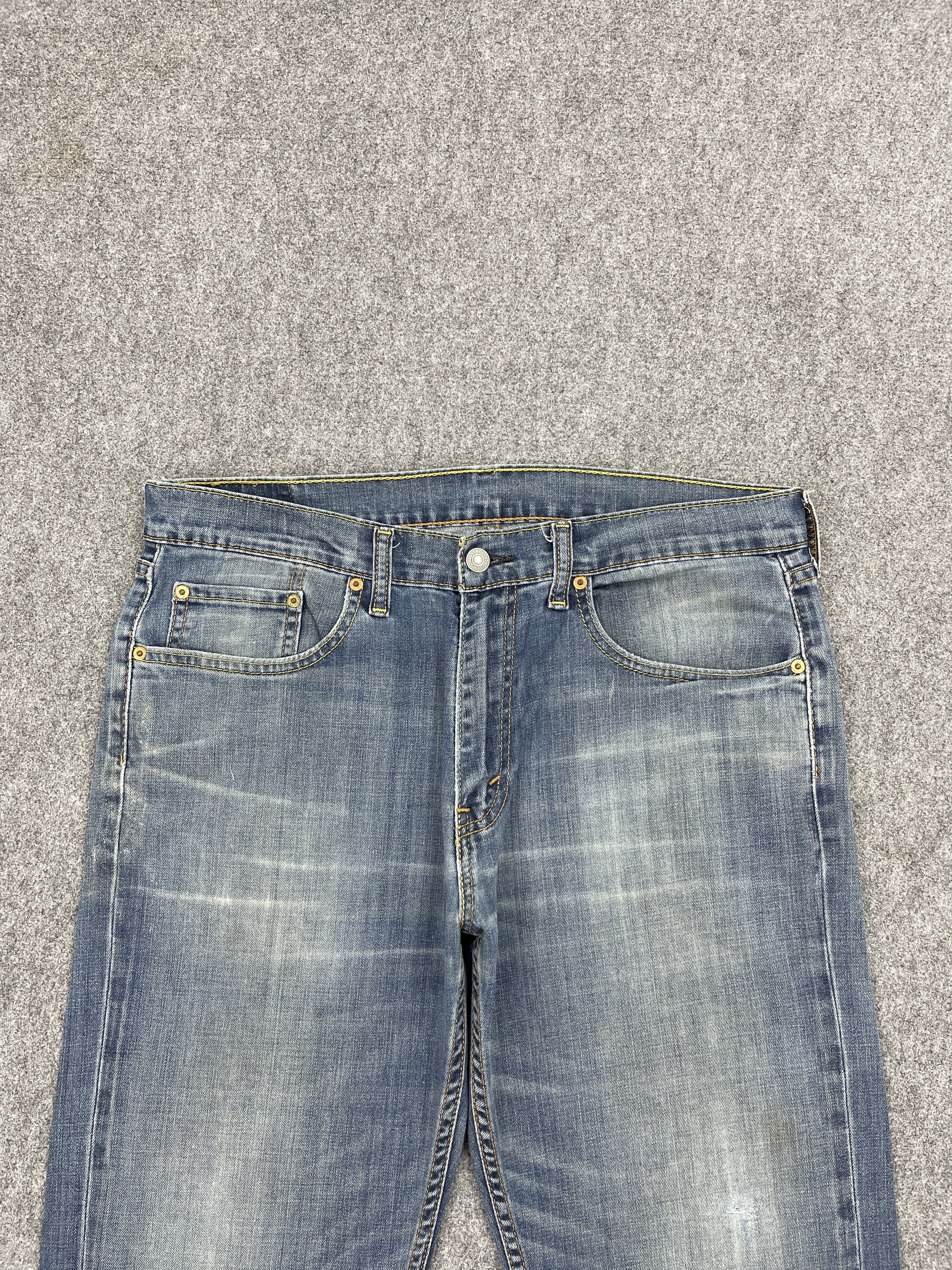 Levi's Faded Blue Vintage Levis 559 Denim DP2553 Size US 34 / EU 50 - 2 Thumbnail