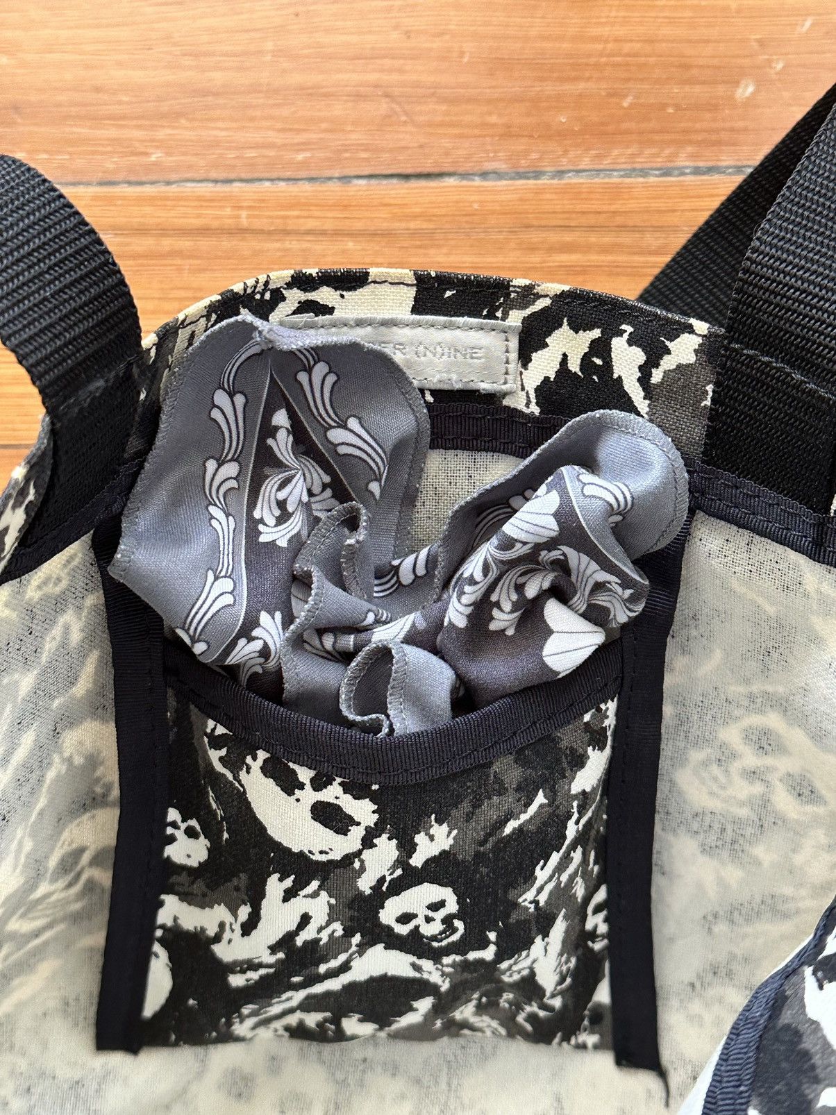 Number (N)ine S/S 2001 Number (N)ine Takahiro Skull Tote Bag Size ONE SIZE - 10 Thumbnail