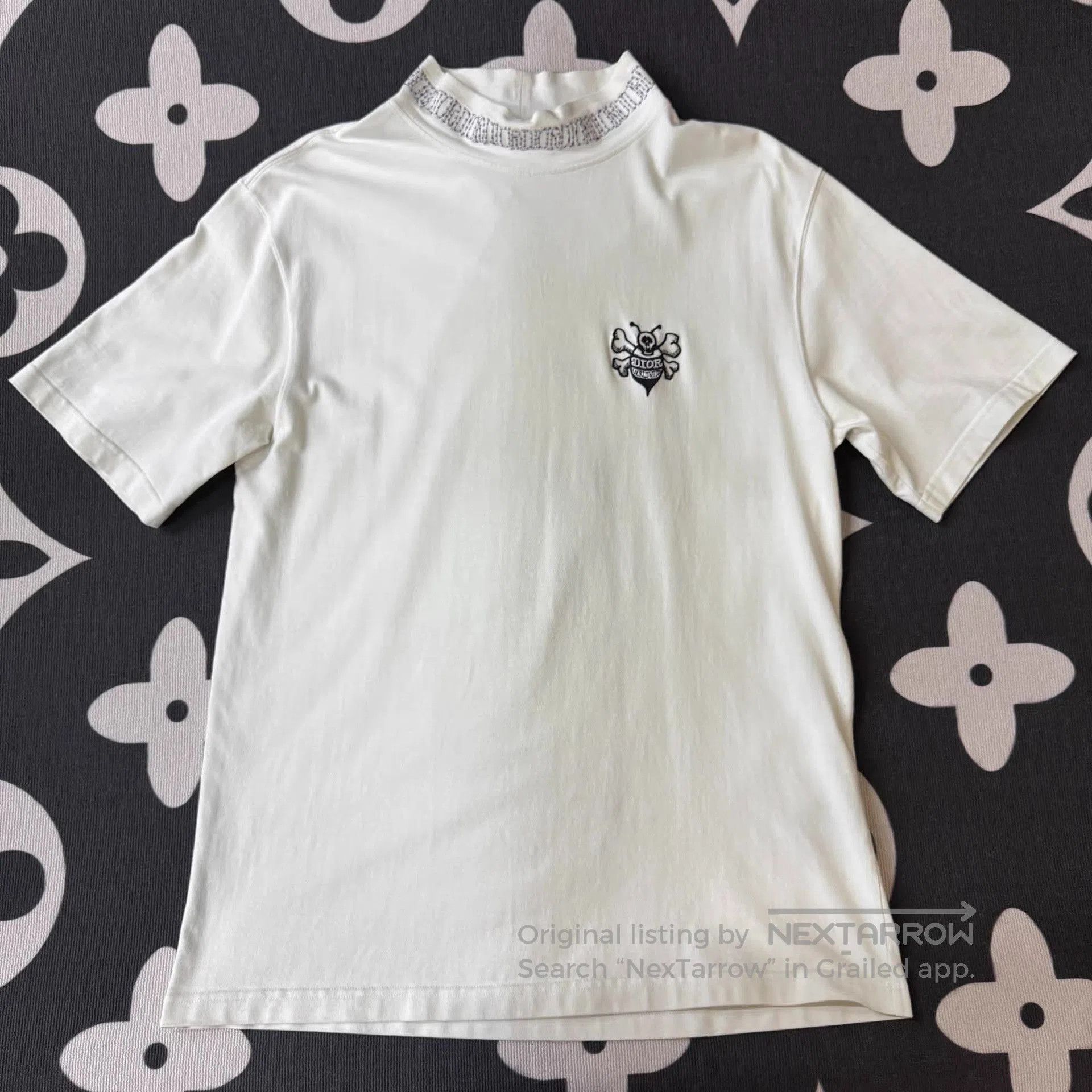 Dior White Short Sleeve Shirt with Embroidered Bee Design. Size US M / EU 48-50 / 2 - 1 Thumbnail