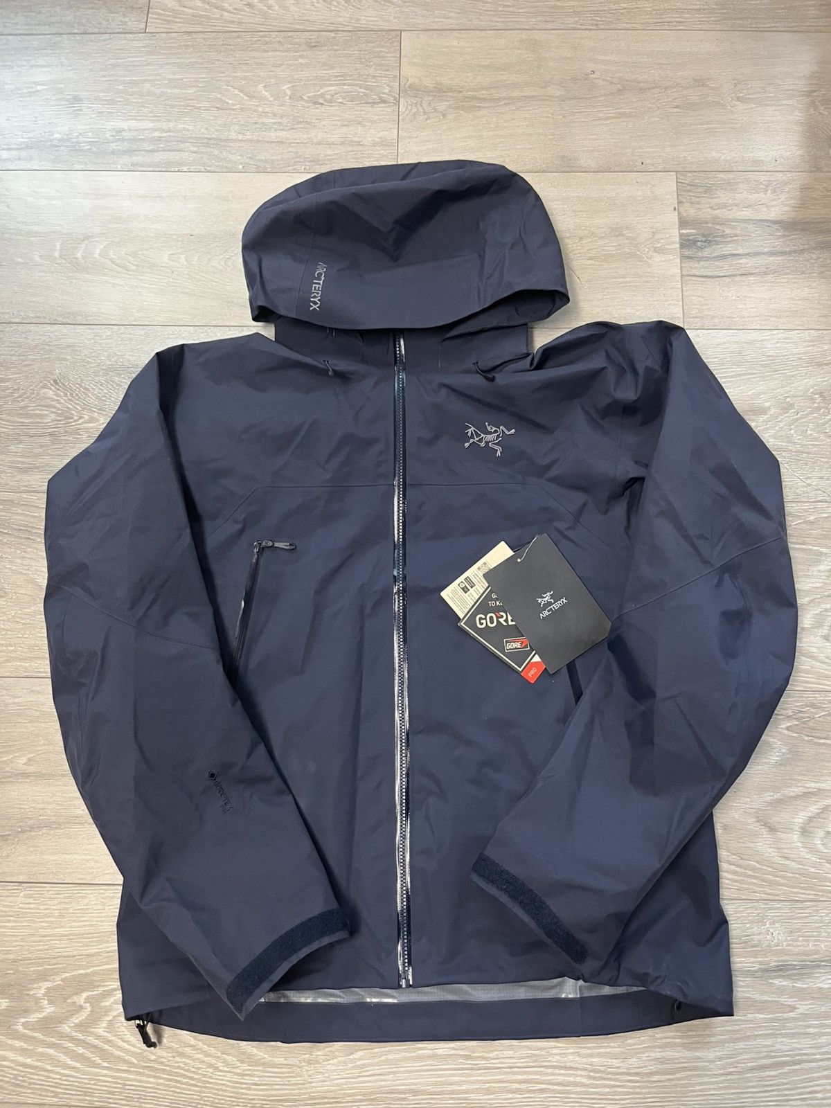 Arc'teryx Arcteryx Beta AR Jacket Size US L / EU 52-54 / 3 - 1 Thumbnail