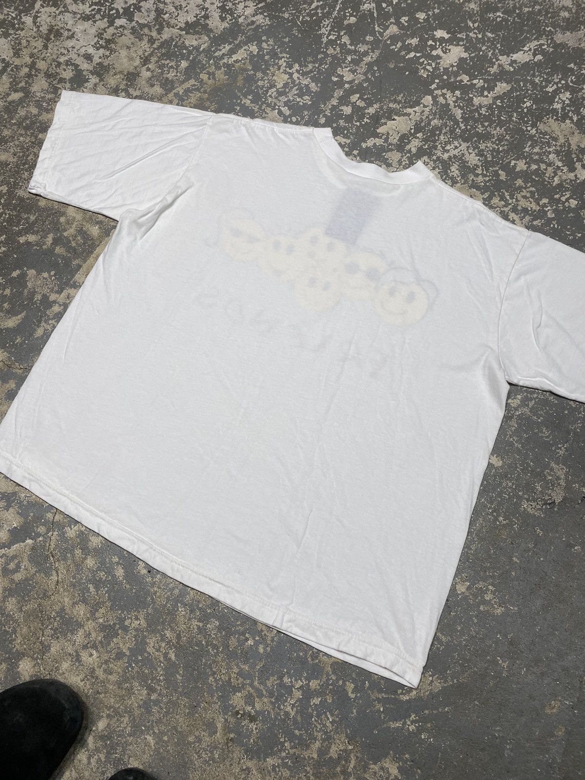 Japanese Brand × Vintage Vintage Friends Smiley Faces 90s New Old Stock Tshirt Size US XL / EU 56 / 4 - 9 Thumbnail