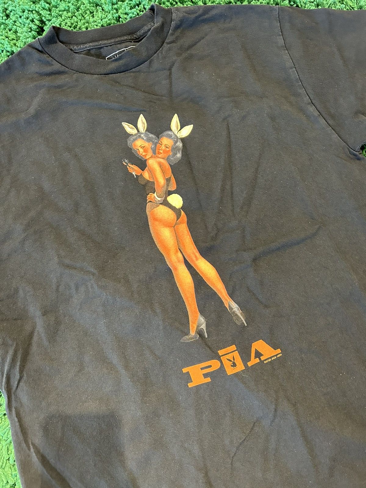 Playboy × Travis Scott Travis Scott Playboy Tee Black Size US S / EU 44-46 / 1 - 2 Thumbnail