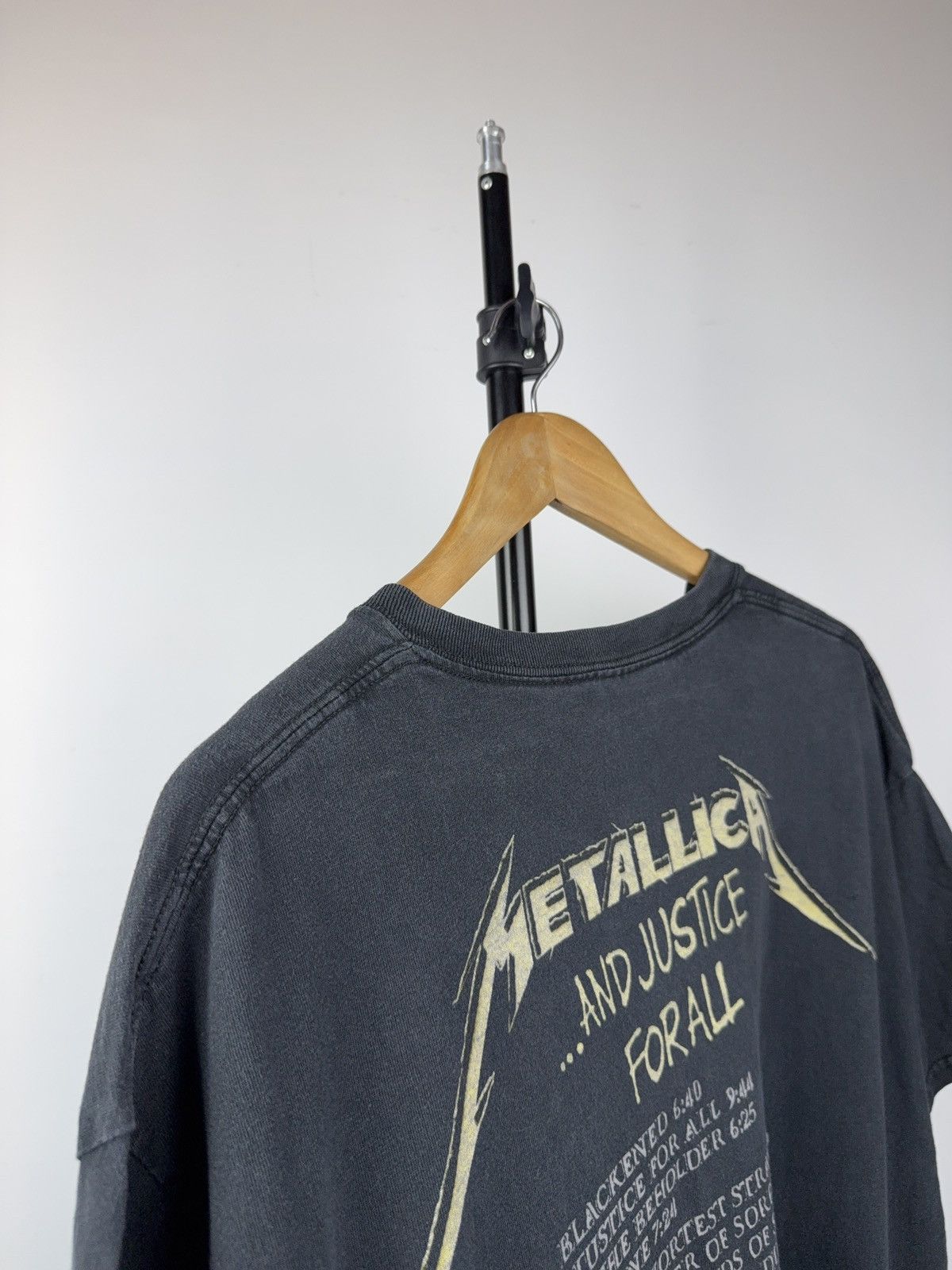 Metallica 00s Metallica And Justice For All Faded Band Tee Black Size US XL / EU 56 / 4 - 9 Thumbnail