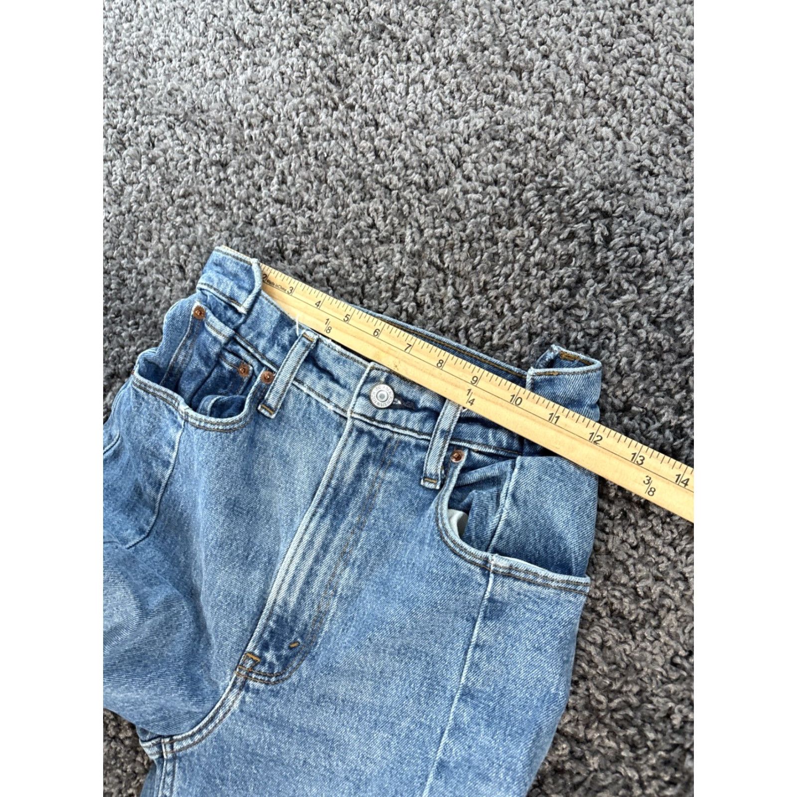 Abercrombie & Fitch VINTAGE Abercrombie & Fitch 90s Straight Jeans Women 0 25x32 Light Blue Cotton High Rise 25 in 32 in Mens? Wait not mens. Department Women. Size 0. Size ONE SIZE - 4 Thumbnail
