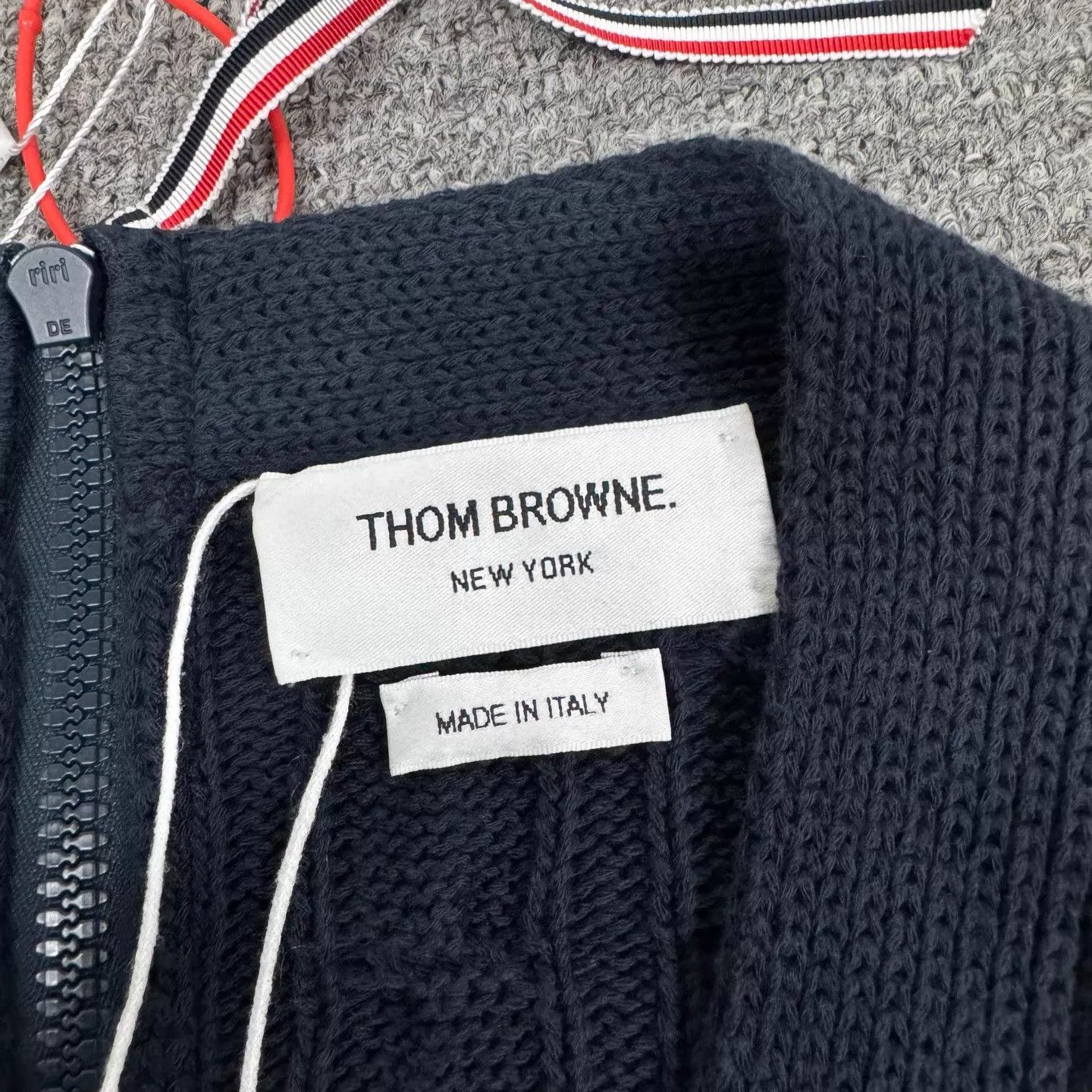 Thom Browne Thom Browne Cable Cardigan Gold Button Back Zip Size S / US 4 / IT 40 - 6 Thumbnail