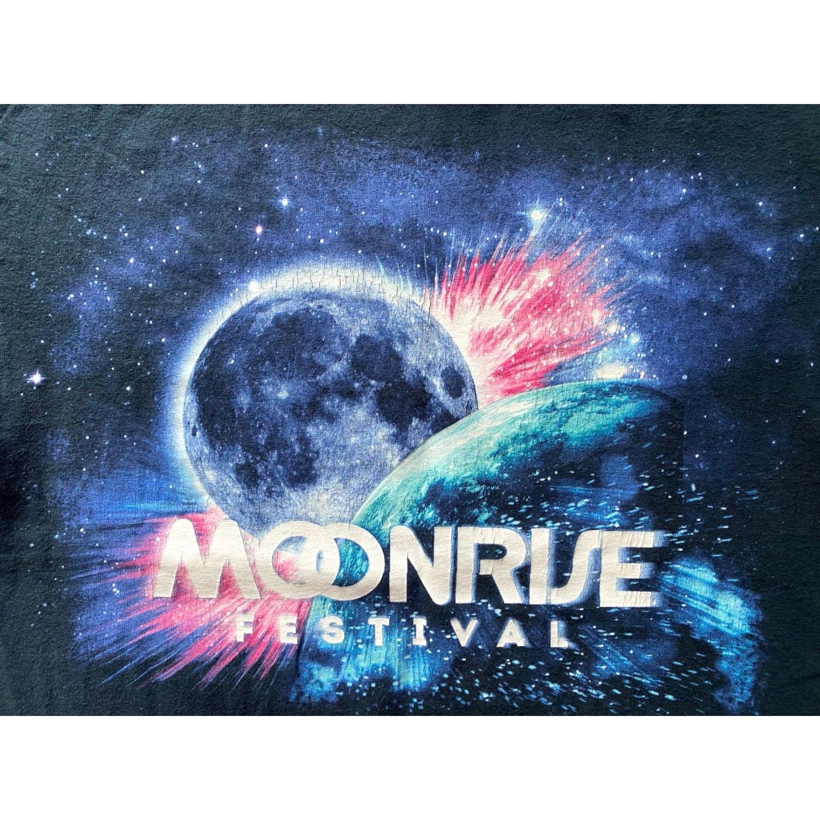 Gildan VINTAGE Moonrise Festival 2015 Baltimore MD Gildan Ultra Cotton T-Shirt EDM Black S Men Short Sleeve Size S Shirt Mens Size US S / EU 44-46 / 1 - 6 Thumbnail