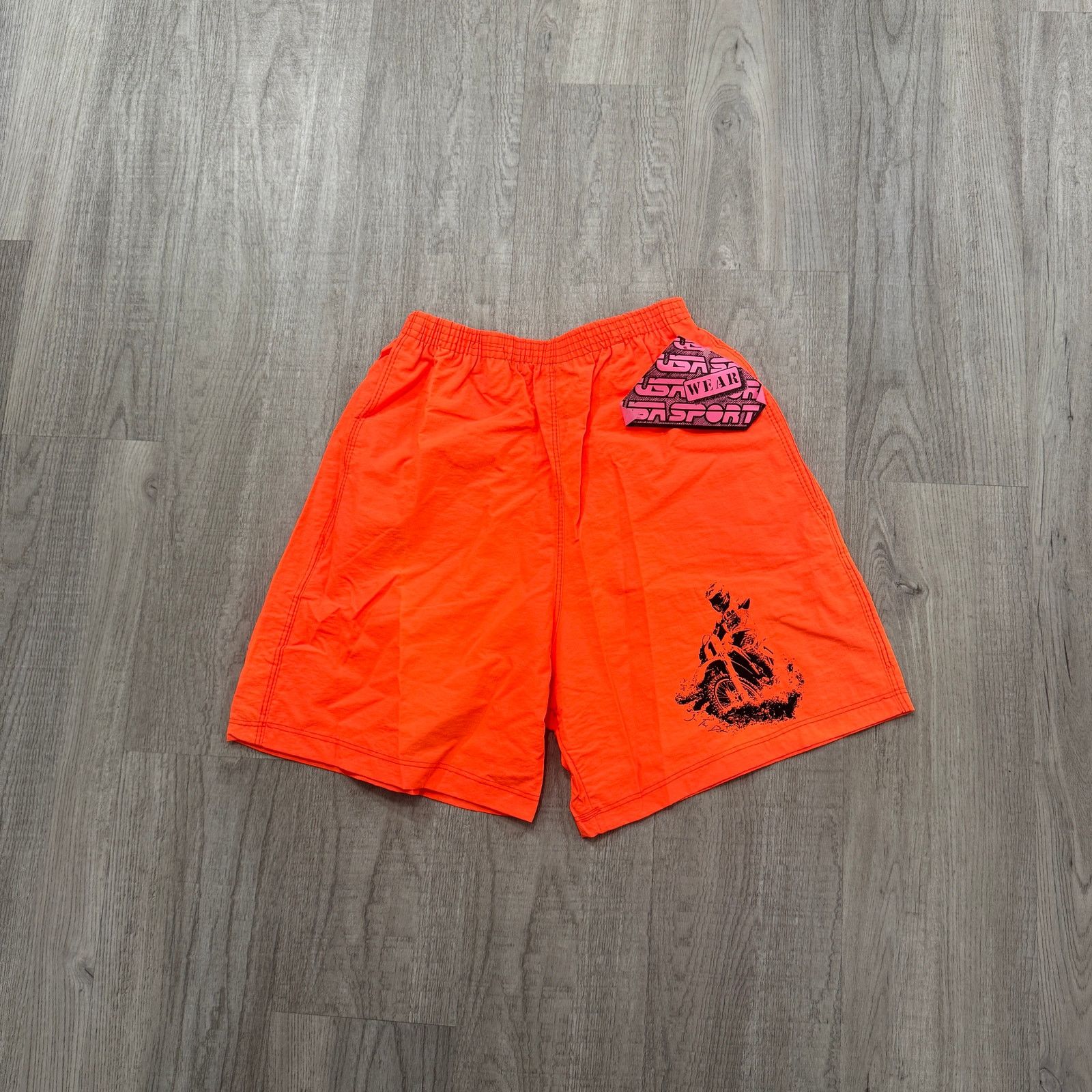 Vintage NEW Vintage USA Sport Surf Shorts Men Small Orange 80s Size US 26 / EU 42 - 1 Thumbnail