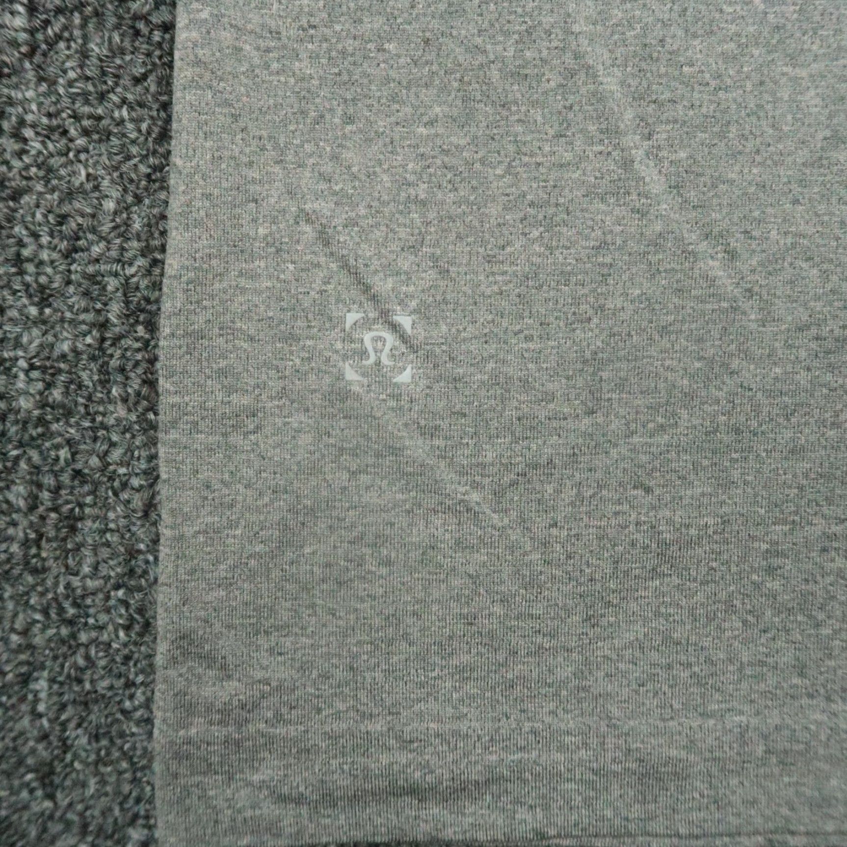 Lululemon Lululemon Pullover Men Medium Gray Metal Vent Tech Half Zip Lightweight Cycling Size US M / EU 48-50 / 2 - 5 Thumbnail