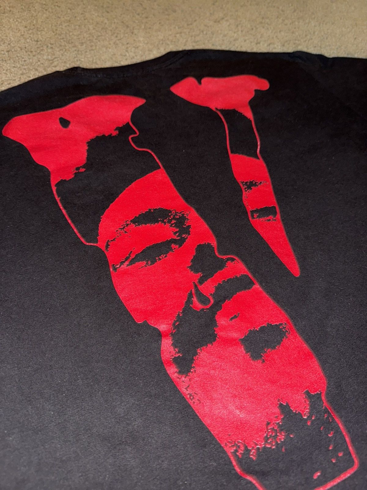 Vlone Weekend x VLone Afterhours Blood Drip Tee (L) Size US L / EU 52-54 / 3 - 6 Thumbnail