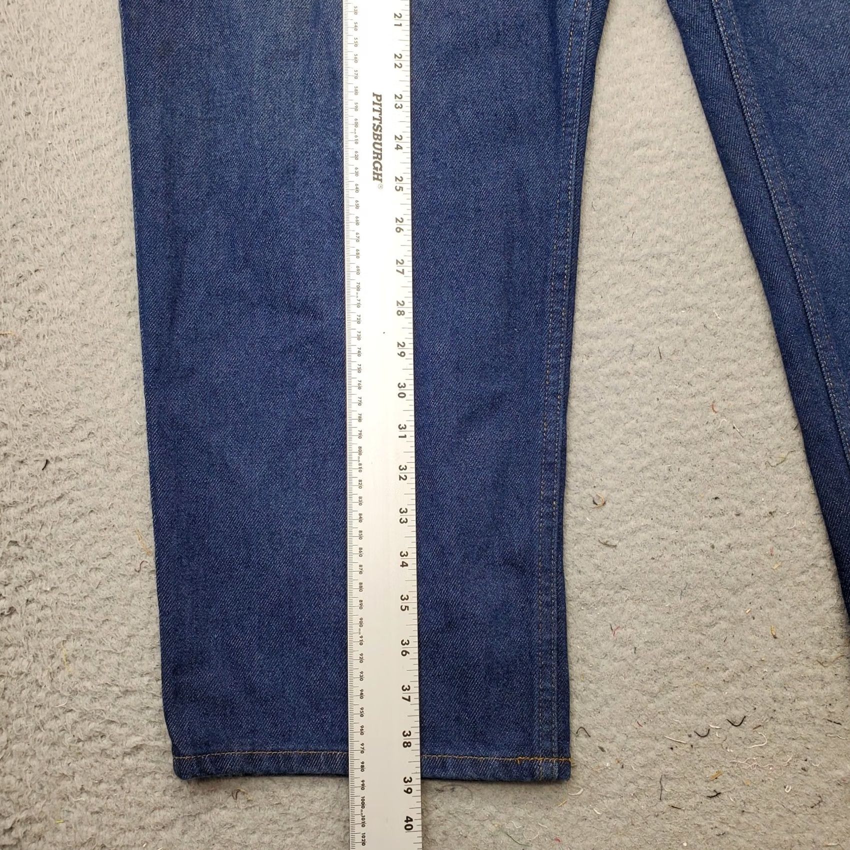 Vintage L.L. Bean Jeans Mens 42x32 Blue Denim Flat Front Comfort Straight Leg 5-Pocket Design Regular Fit Size 42 Mens Blue Jeans Size US 42 / EU 58 - 3 Thumbnail