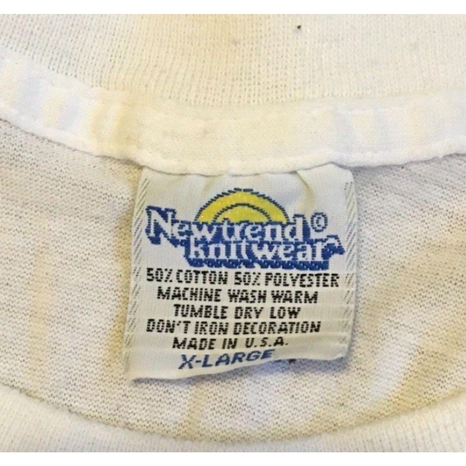 Vintage VINTAGE Mystic Aquarium Faded Coral Reef Shirt L White 90s 80s Surf Beach Grunge Rock Animals Art USA Hawaii Reef Fishing Ocean Reef Size US L / EU 52-54 / 3 - 7 Thumbnail