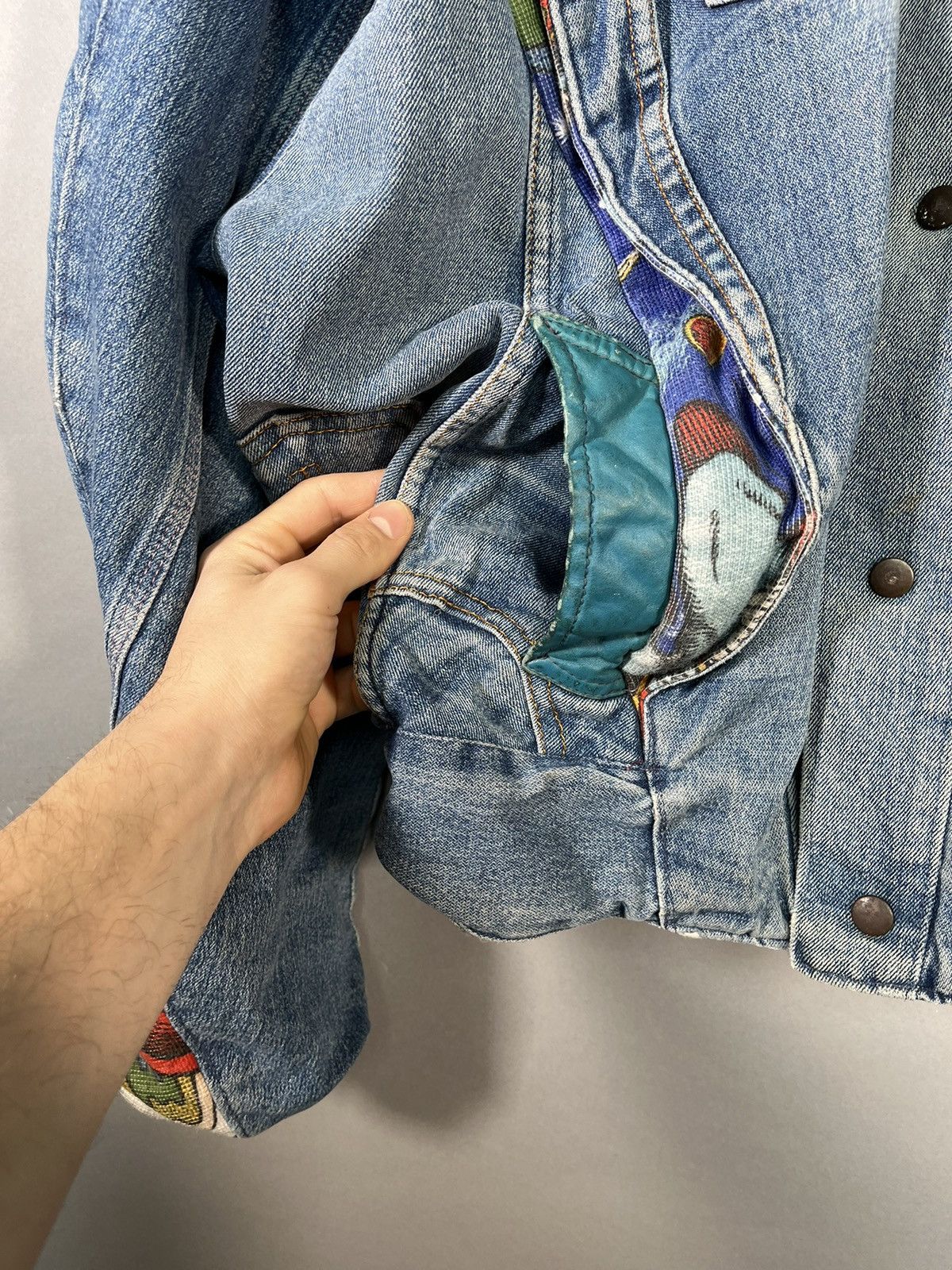 DC Comics × Handmade 1 of 1 Custom Upcycled Denim Superman Jacket Size US M / EU 48-50 / 2 - 7 Thumbnail