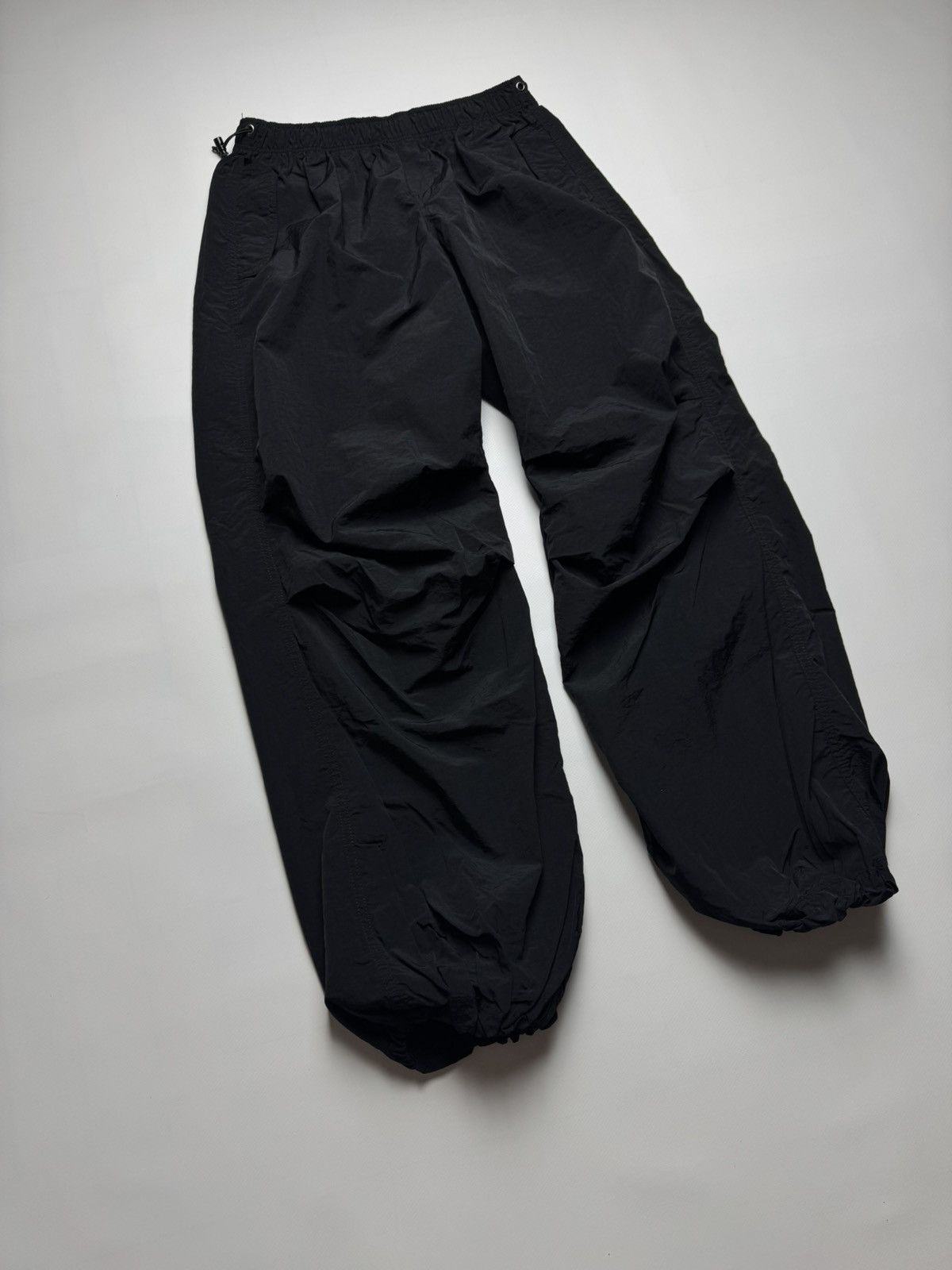 Bershka Bershka Black Parachute Pants Size US 26 / EU 42 - 3 Thumbnail
