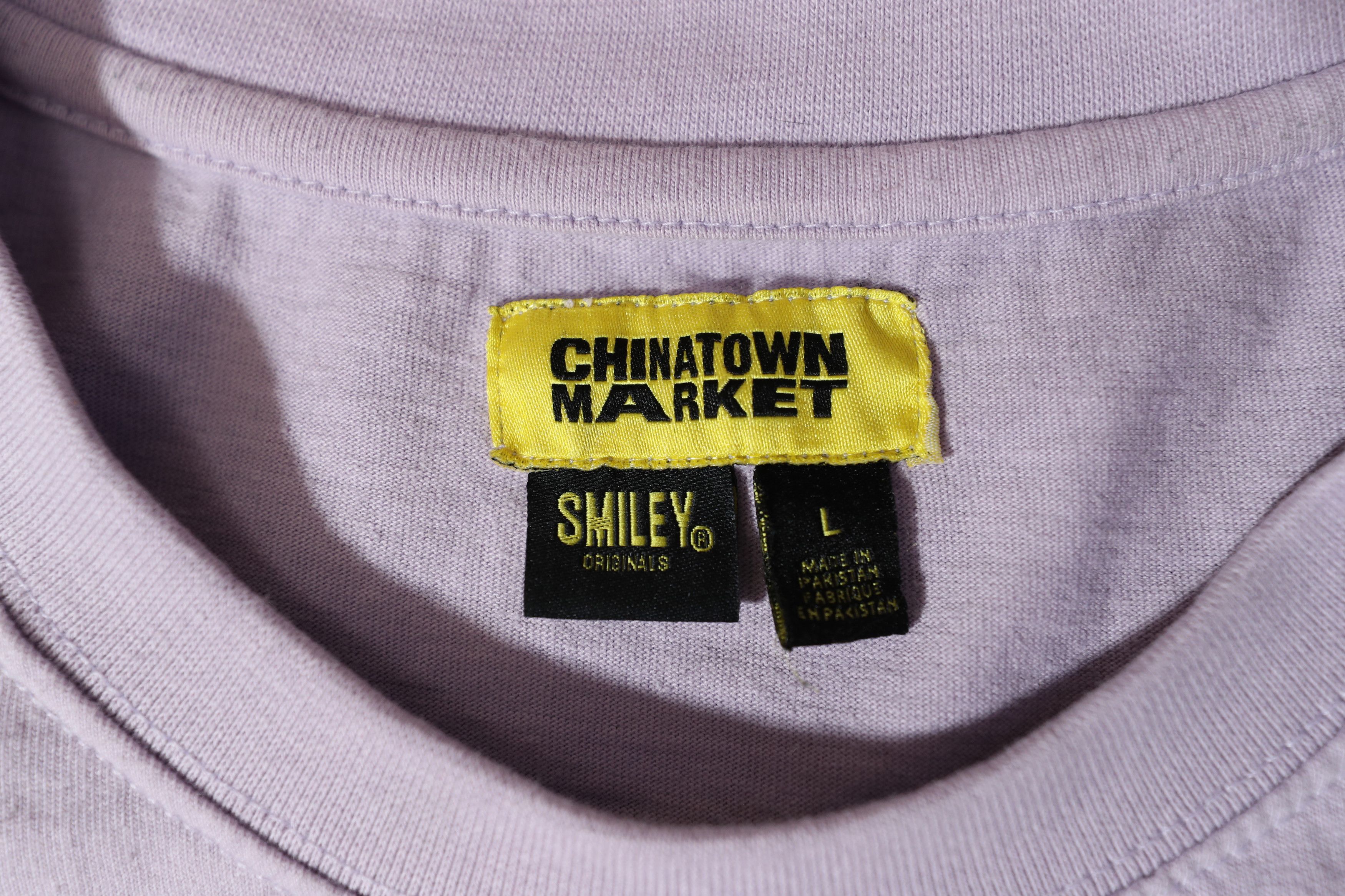 Other Chinatown Market x Smiley Nature Finds a Way Tee (L) Size US L / EU 52-54 / 3 - 10 Thumbnail