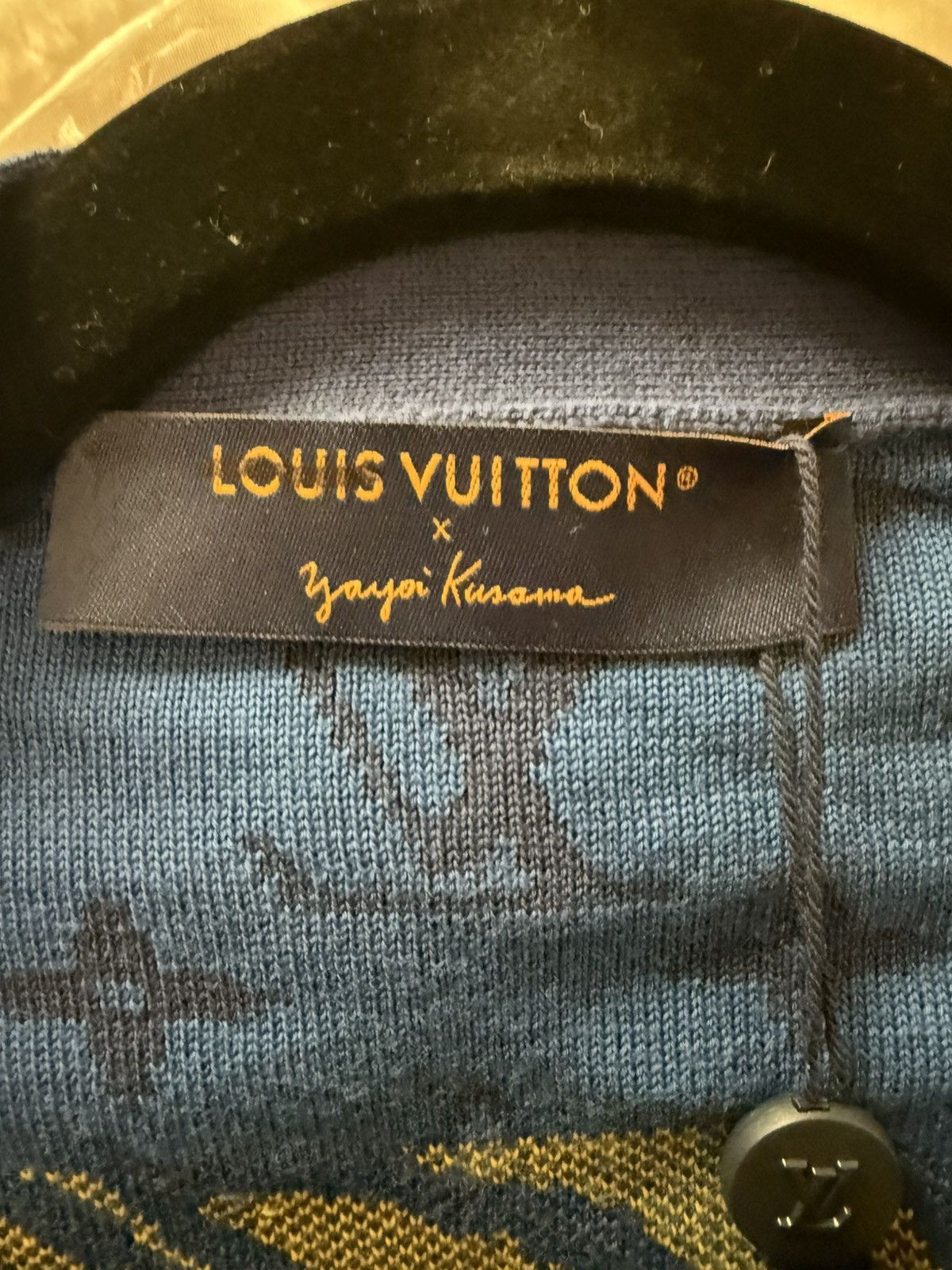 Louis Vuitton × Yayoi Kusama Louis Vuitton x Yayoi Kusama Cardigan Size US L / EU 52-54 / 3 - 5 Thumbnail