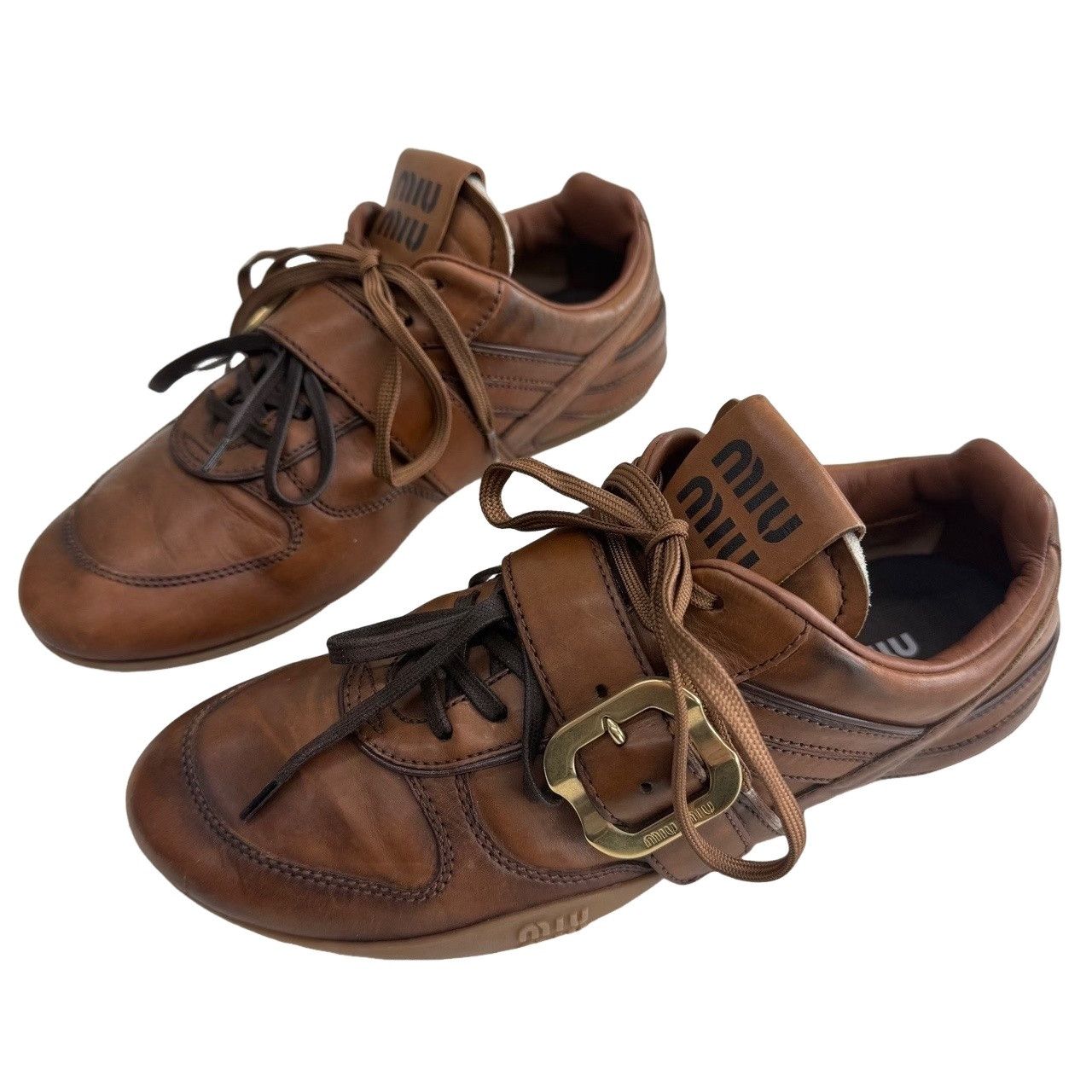 Miu Miu Miu Miu Buckle Leather Low-Top Sneakers Size 37.5 Size US 7.5 / IT 37.5 - 1 Thumbnail