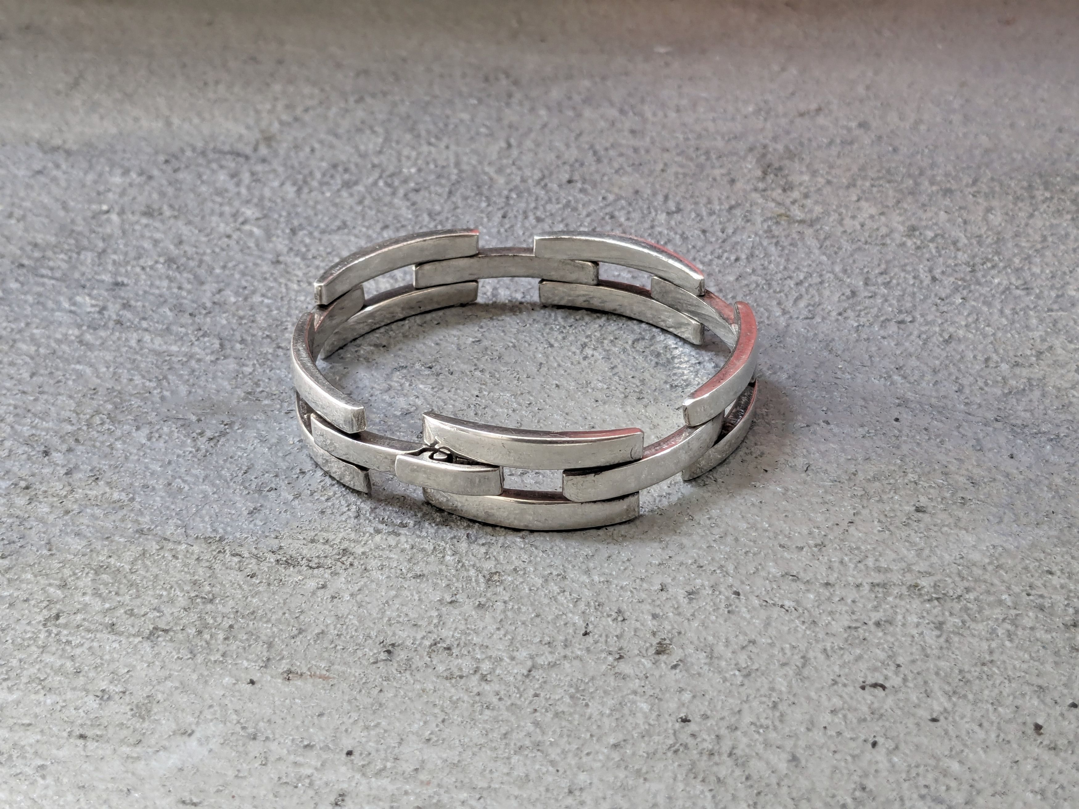 Gucci Gucci Sterling Silver Bracelet Panther Chain Link 7.25" Size ONE SIZE - 2 Thumbnail