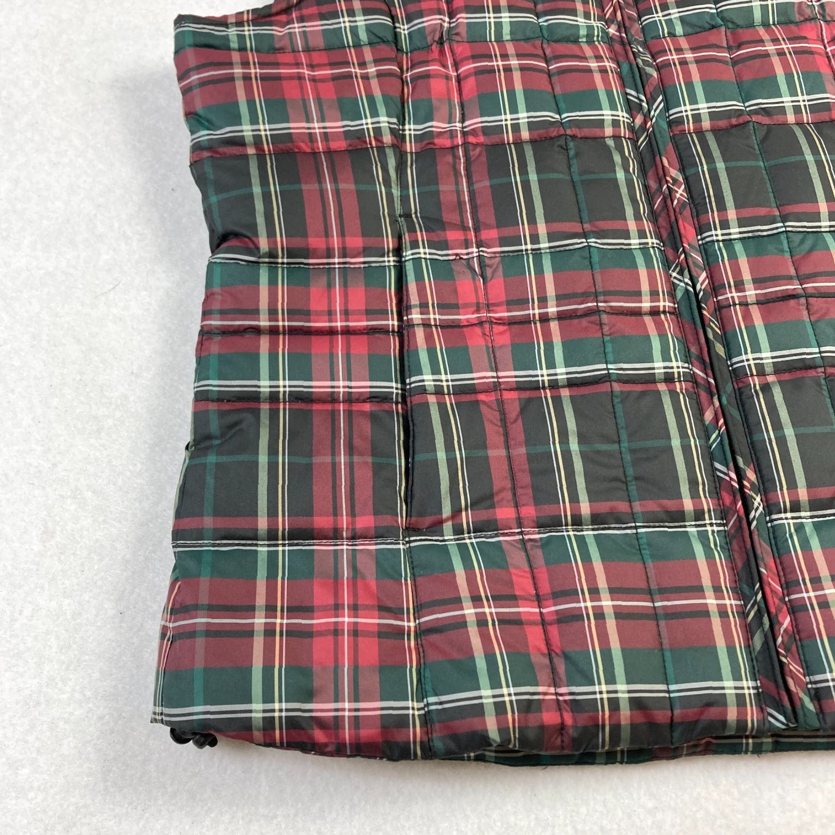 Eddie Bauer Eddie Bauer Goose Down Puffer Vest Women's Small Red Plaid Full Zip Pocket Vest Size S / US 4 / IT 40 - 2 Thumbnail