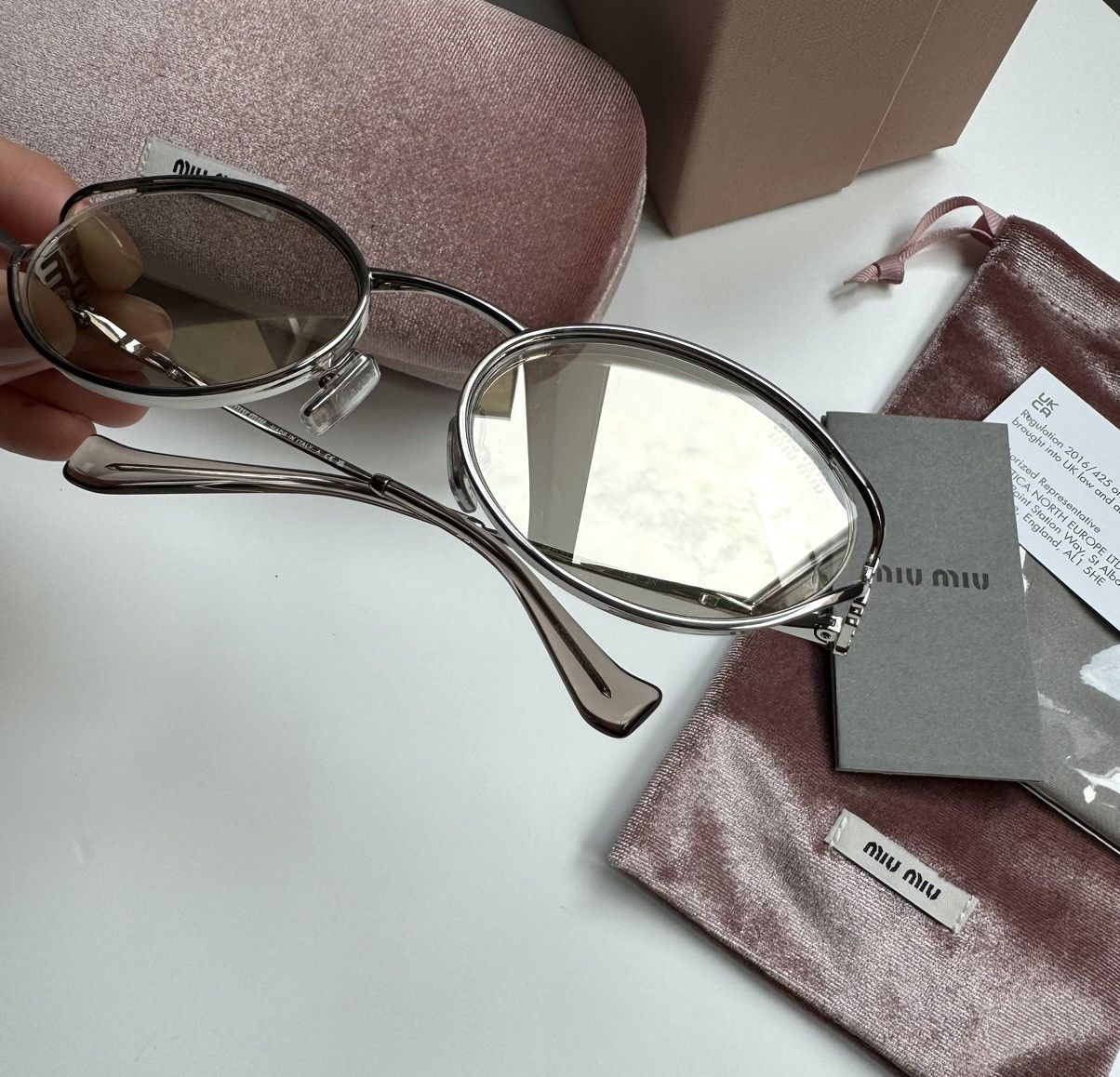 NEW Miu Miu sunglasses SMU 52YS 1BC10F