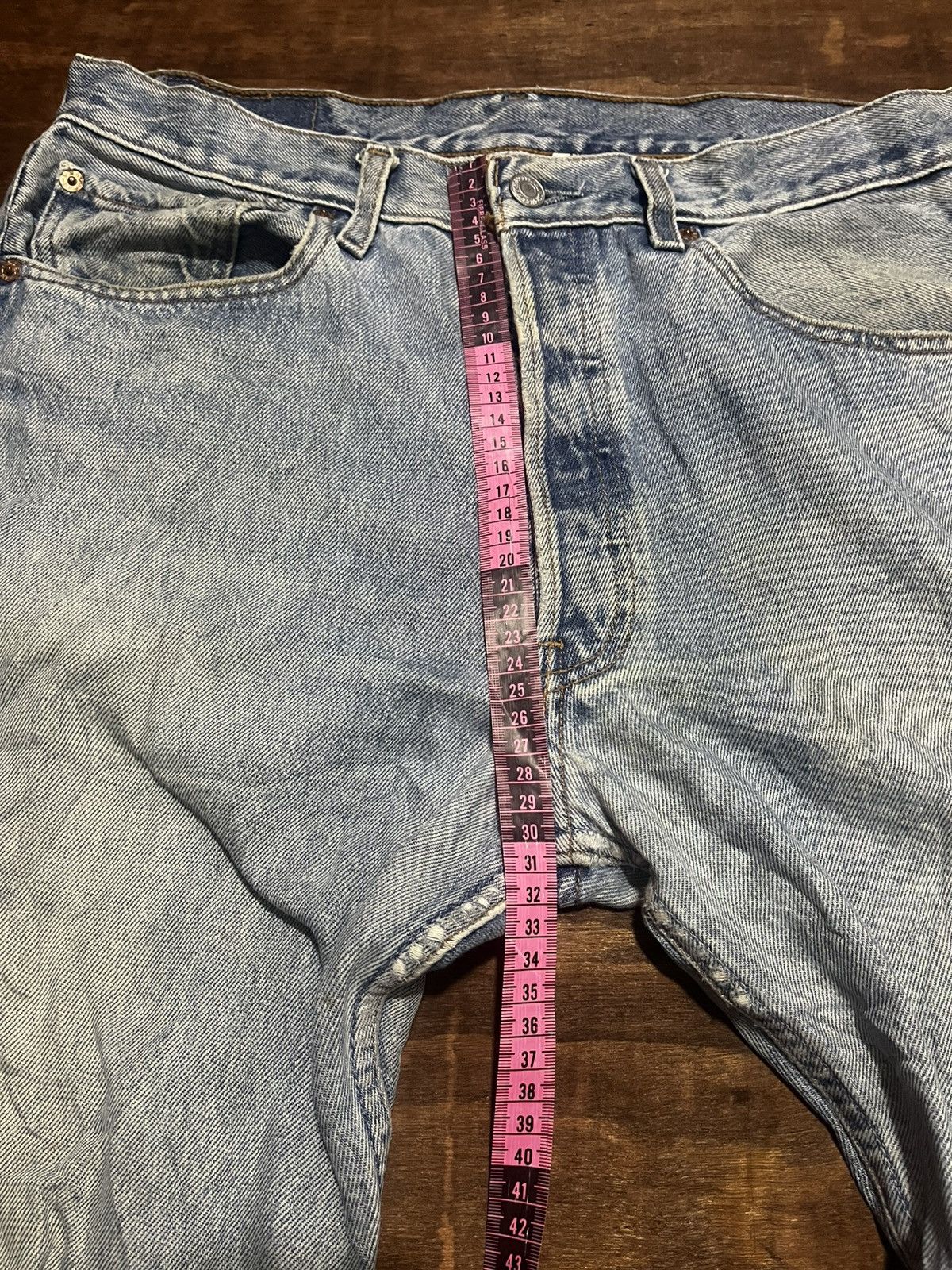 Levi's Vintage Clothing Vintage Levis 501 distressed Size US 32 / EU 48 - 6 Thumbnail