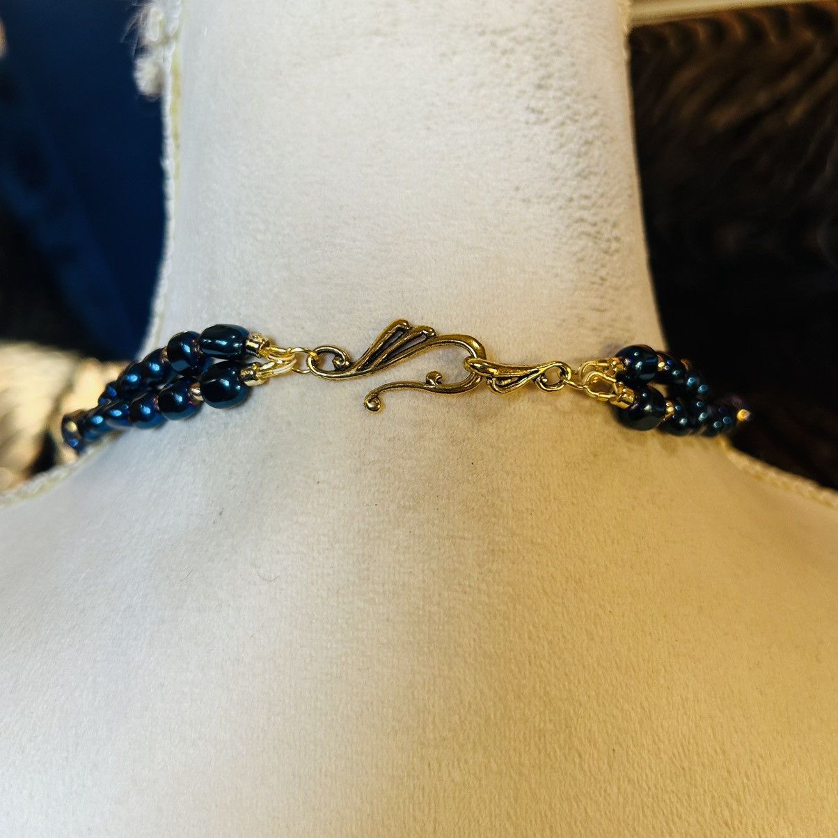 Handmade Handcrafted double strand oil slick di-cut glass necklace Size ONE SIZE - 4 Thumbnail