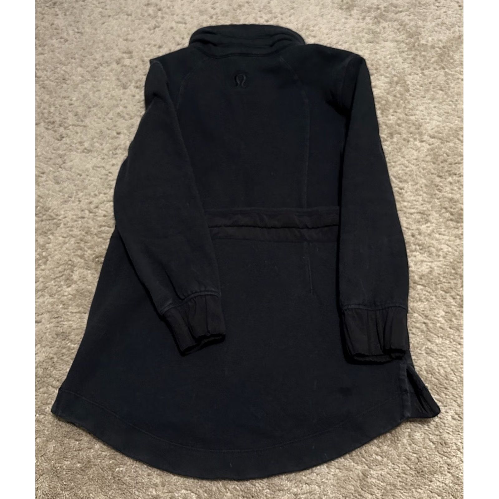 Lululemon Lululemon Light as Warmth Jacket Womens 4 Full Zip Black Jacket Activewear Yoga Gym Running Holiday 90s Mens Womens Girls Boys Size S / US 4 / IT 40 - 6 Thumbnail