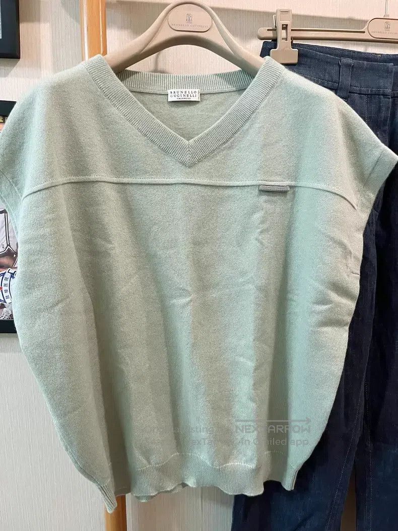 Brunello Cucinelli Brunello Cucinelli Avocado Cashmere Studded Short Sleeve Size XS / US 0-2 / IT 36-38 - 3 Thumbnail