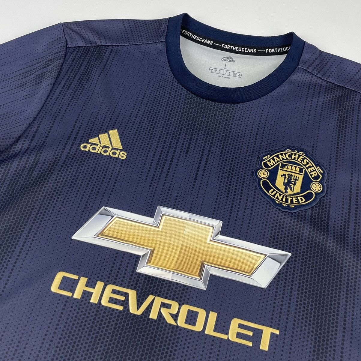 Adidas Adidas Manchester United 2018/19 Soccer Jersey Football Tee Size US L / EU 52-54 / 3 - 6 Thumbnail