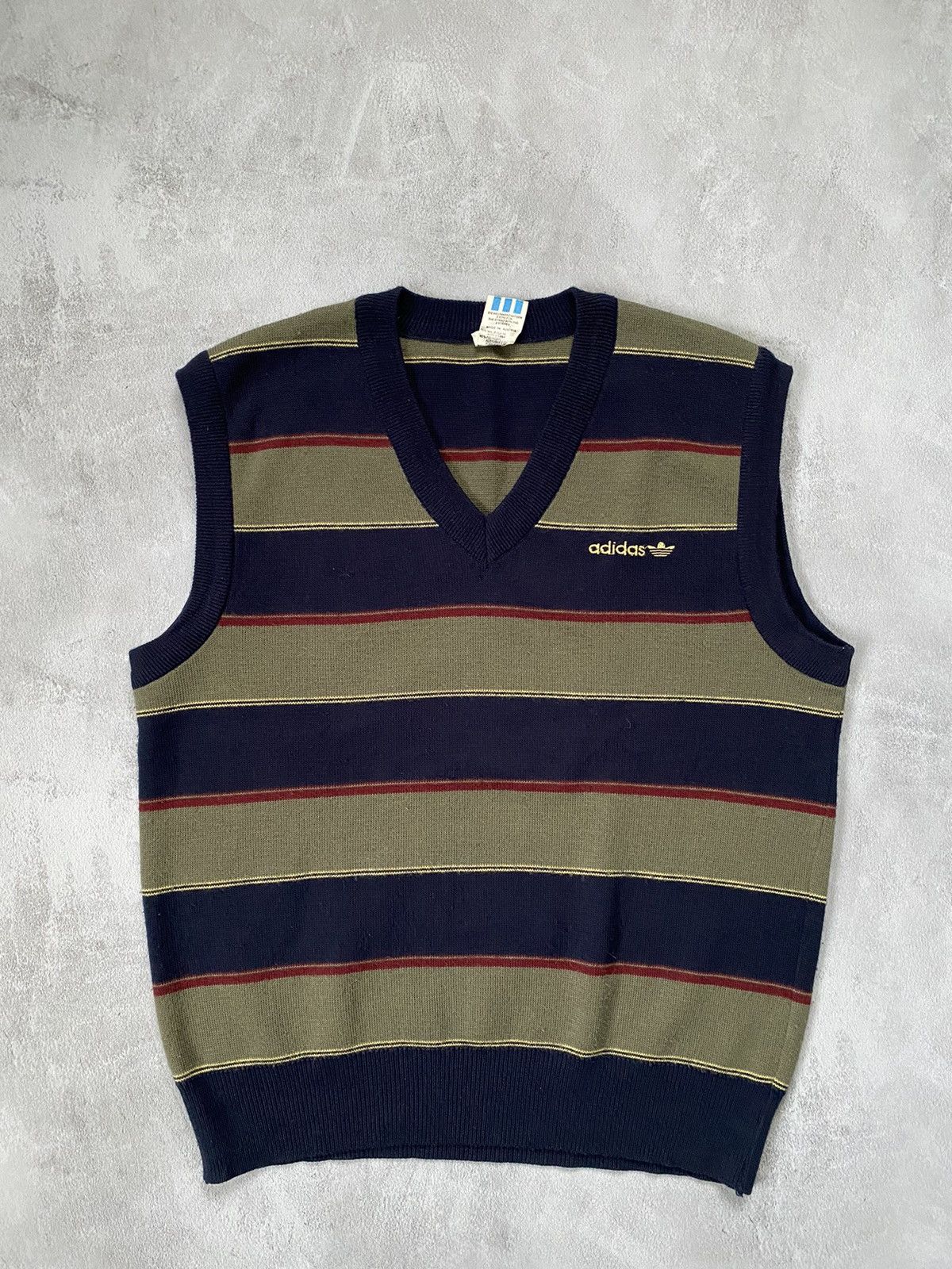 Adidas Mega Rare Vest Adidas 90s Business Retro Style streetstyle Size US L / EU 52-54 / 3 - 1 Thumbnail