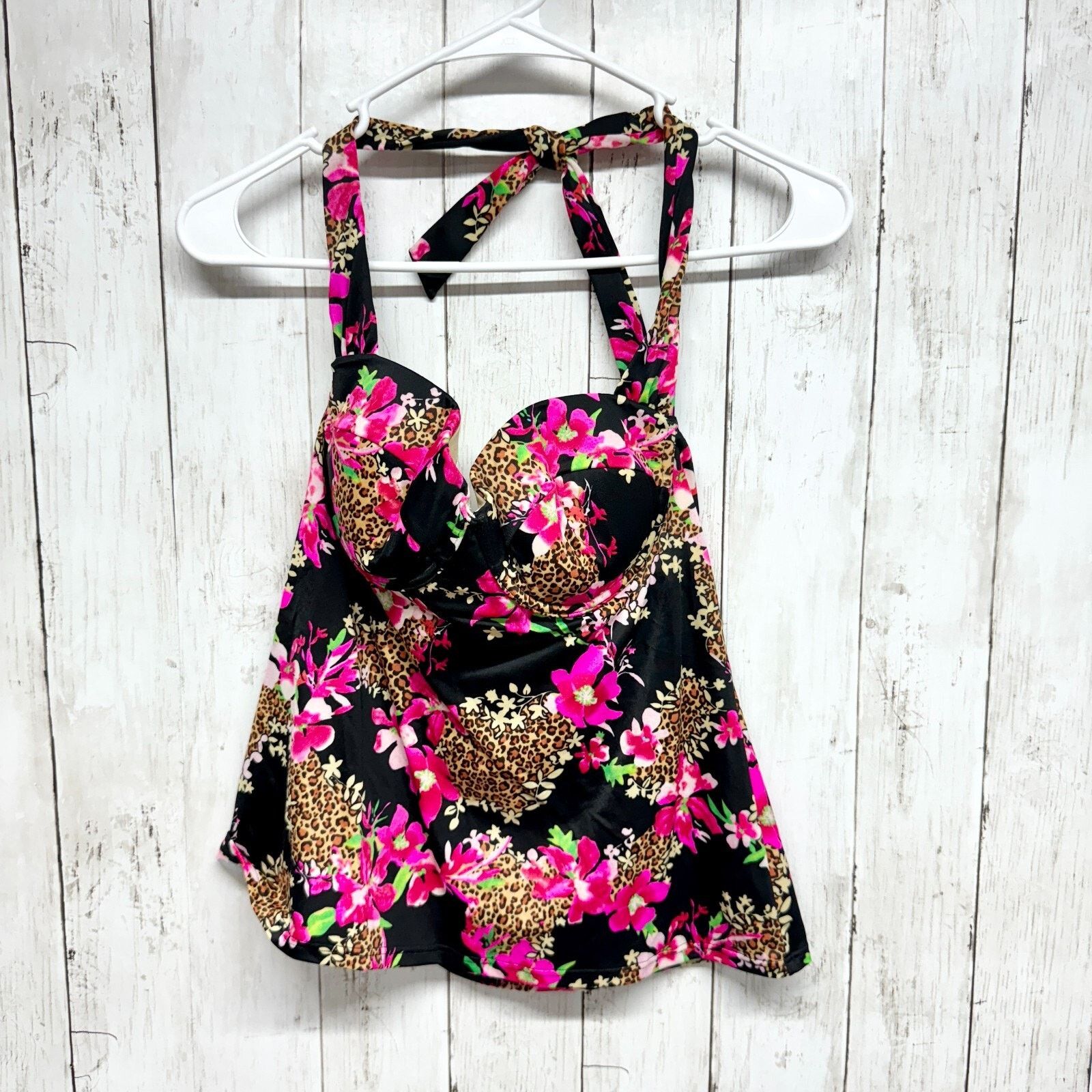 Victoria's Secret Victoria’s Secret Swim Sz 36B Neon Animal Floral Halter Top Size M / US 6-8 / IT 42-44 - 1 Thumbnail