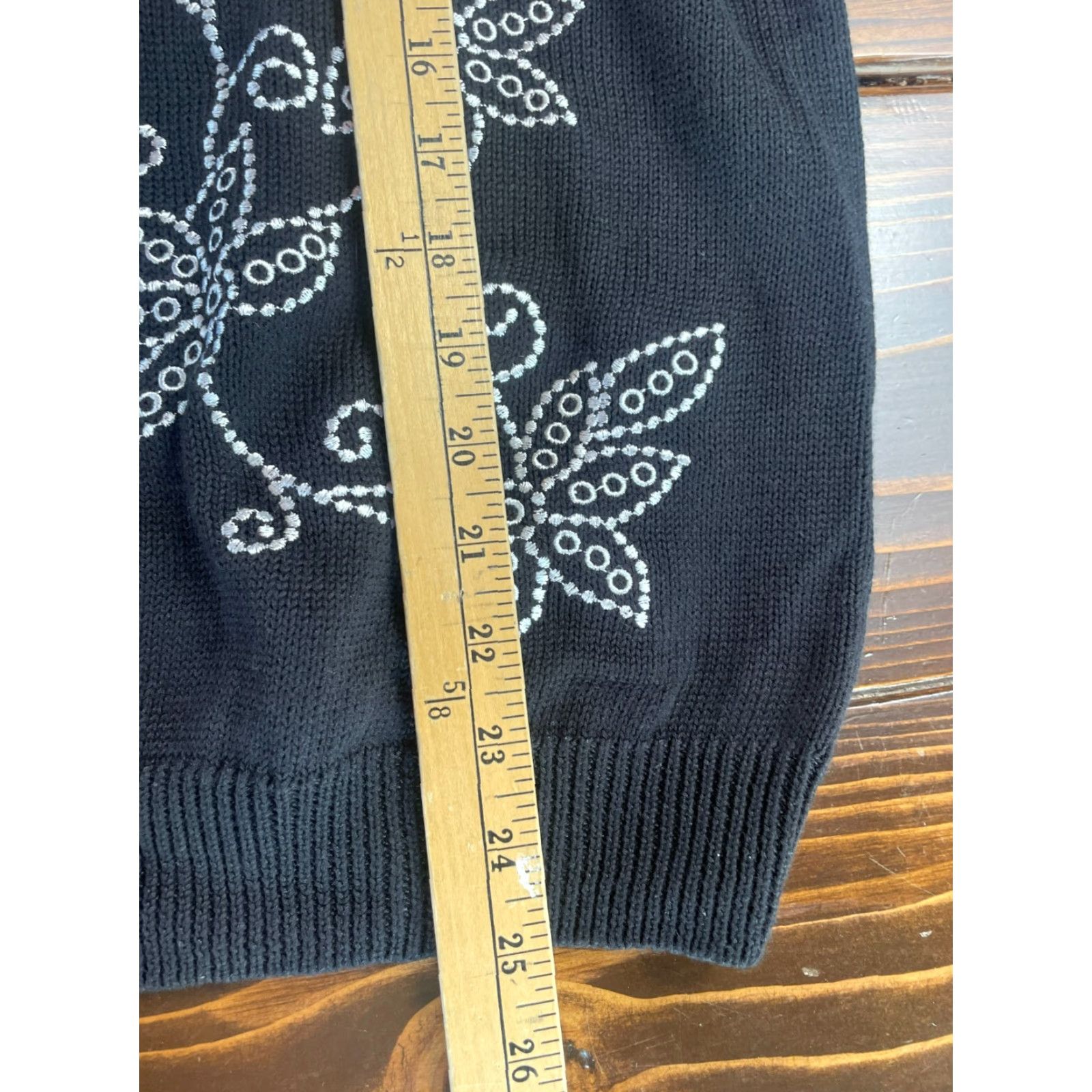 Vintage Alfred Dunner Sweater Women’s Plus Size 2X Black Floral Shoulder Pads Pullover Crew Neck Long Sleeve Casual Knit Top Womens Size XXL / US 16-18 / IT 52-54 - 6 Thumbnail