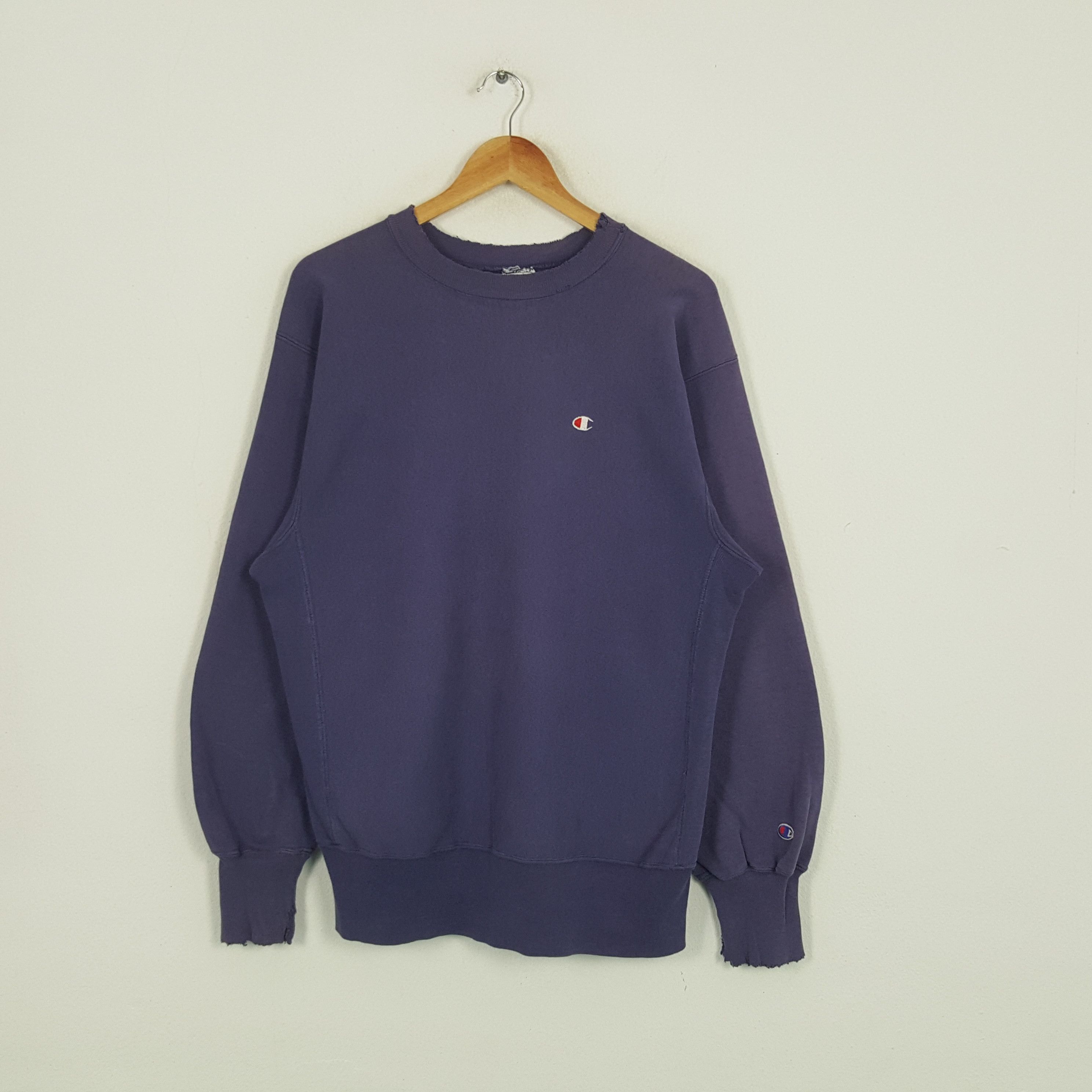 Champion × Vintage Vintage Champion Reverse Weave Distressed Sweatshirt Size US L / EU 52-54 / 3 - 1 Thumbnail