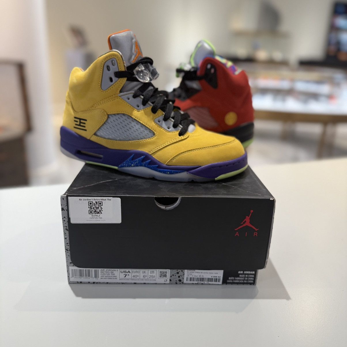 Jordan Brand Air Jordan 5 Retro What The Size US 7.5 / EU 40-41 - 8 Thumbnail