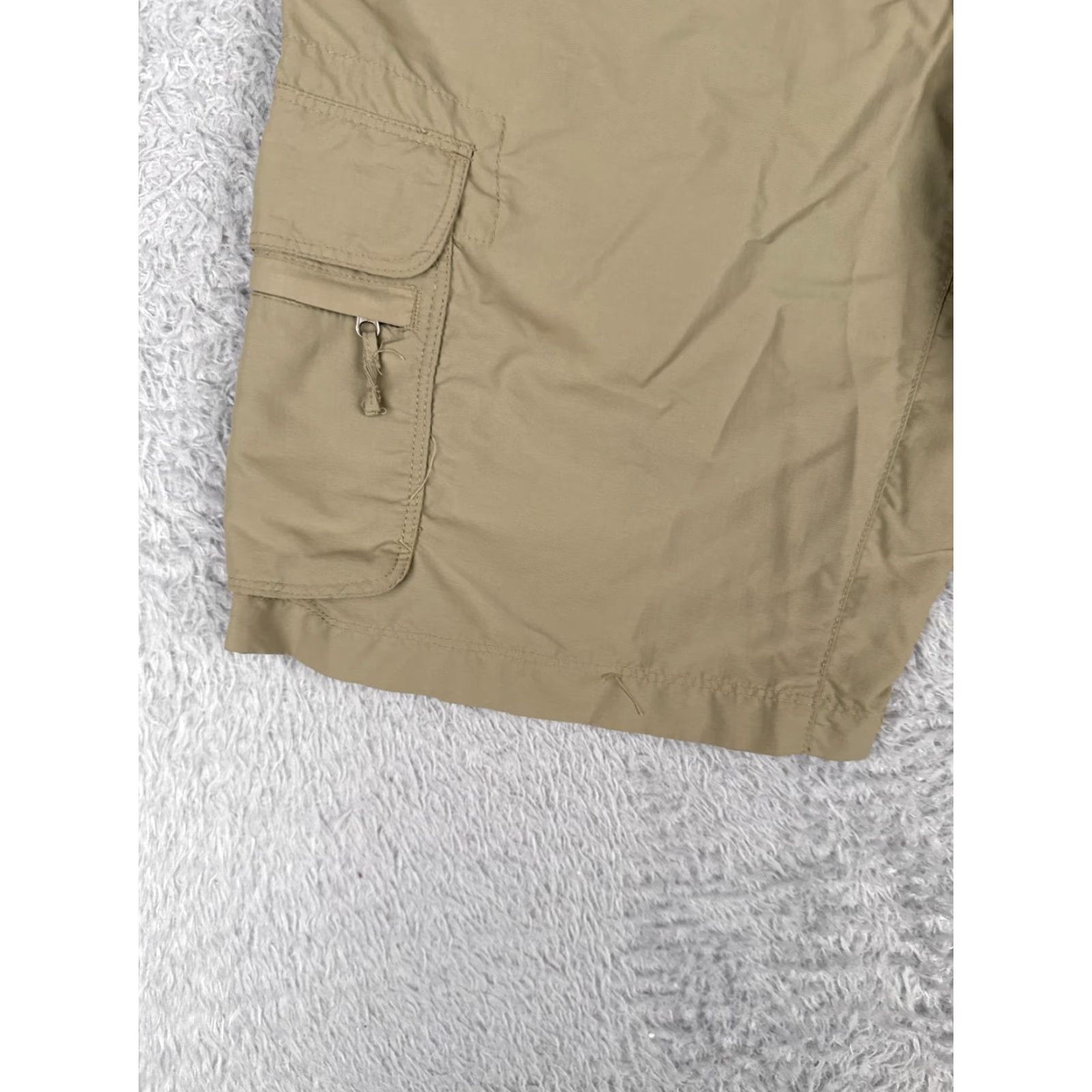 Vintage VINTAGE Cabela's Women's Shorts Cargo Casual Hiking Camping Fishing 27x10 Beige Cotton Blend Size 4 Size 27" / US 4 / IT 40 - 3 Thumbnail