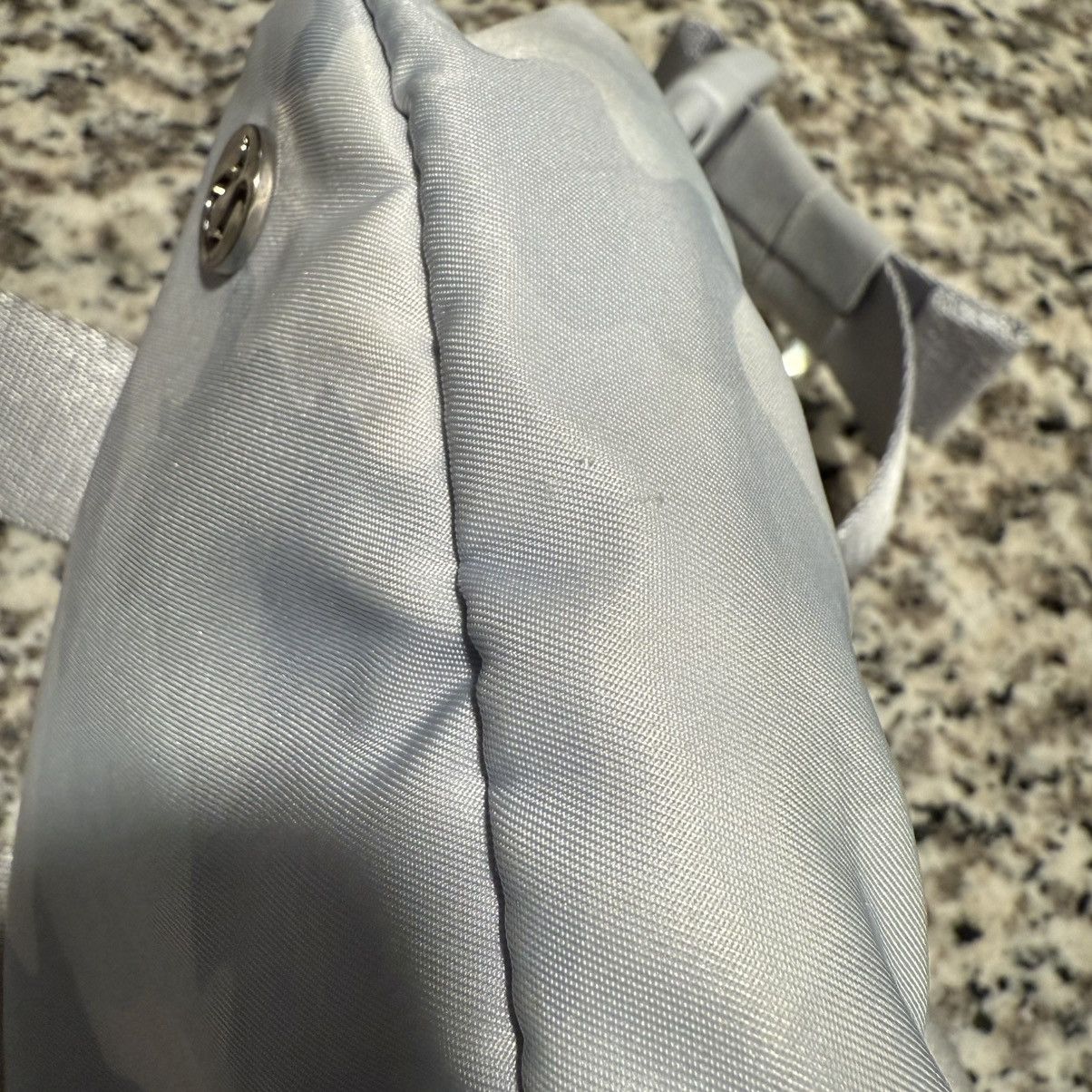 Lululemon Lululemon Belt Bag Crossbody Starlight Camo Everywhere READ Size ONE SIZE - 5 Thumbnail