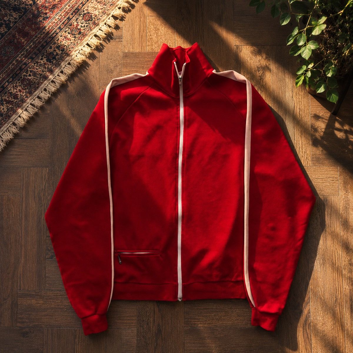 Vintage Vintage 70s Zwickel Gymnastics USA Track Jacket Red Nylon Size US M / EU 48-50 / 2 - 1 Thumbnail